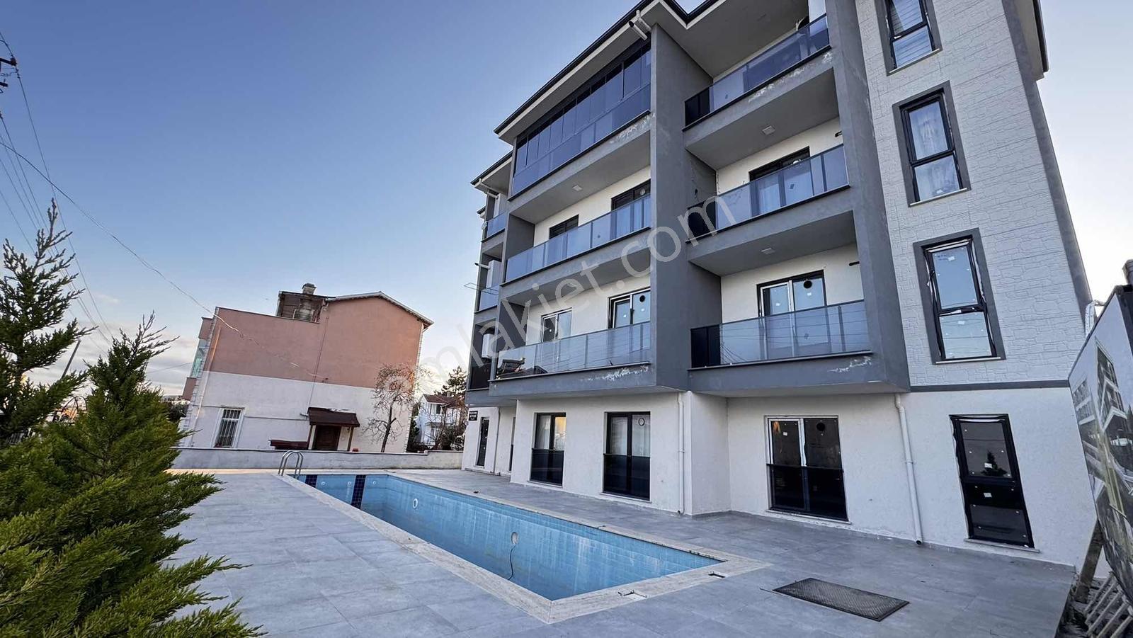 Tekirdağ / Merkez / Barbaros / Havuzlu / Denize 40 Metre - Görsel 12
