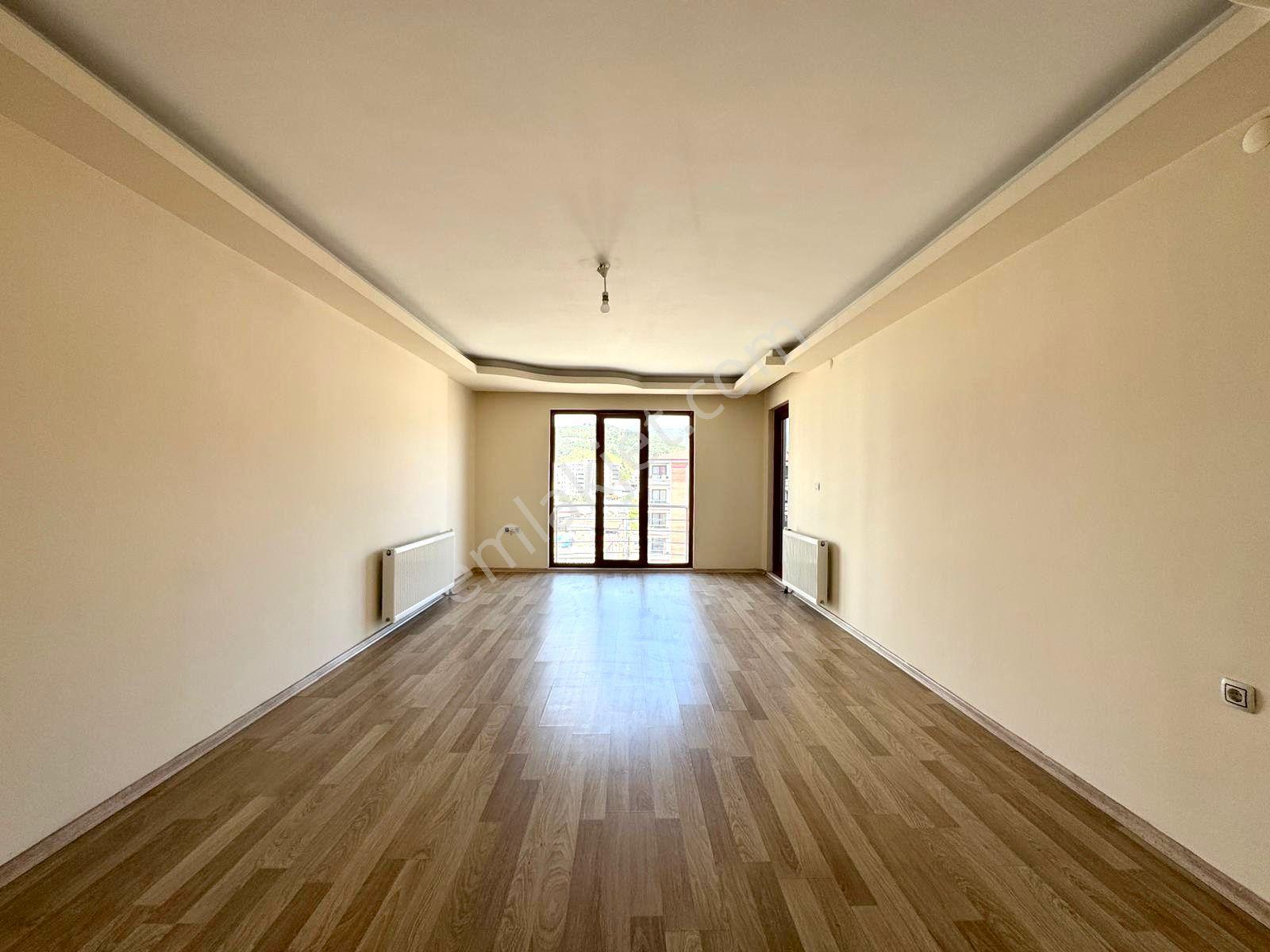 🏡 Referans'tan Edremit'te Ebeveyn Banyolu Ayrı Mutfak Asansörlü 3+1 Daire - Görsel 2