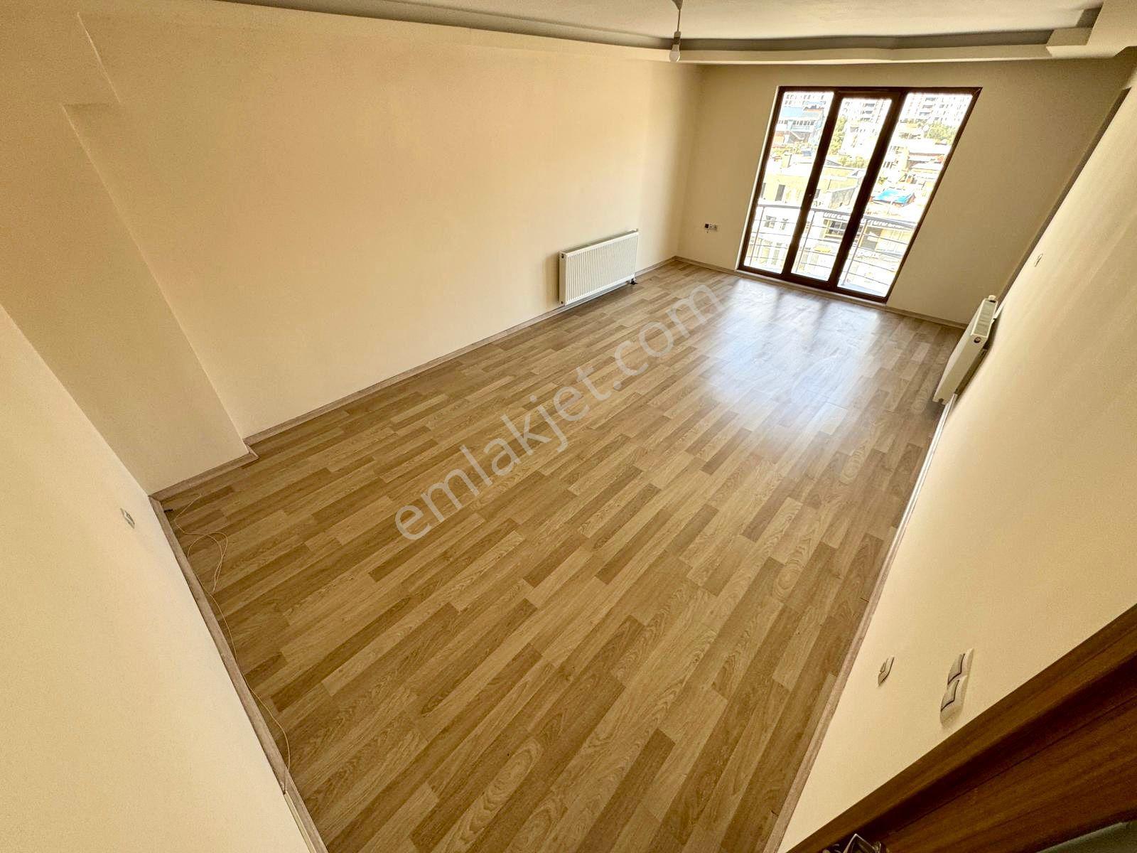 🏡 Referans'tan Edremit'te Ebeveyn Banyolu Ayrı Mutfak Asansörlü 3+1 Daire - Görsel 13
