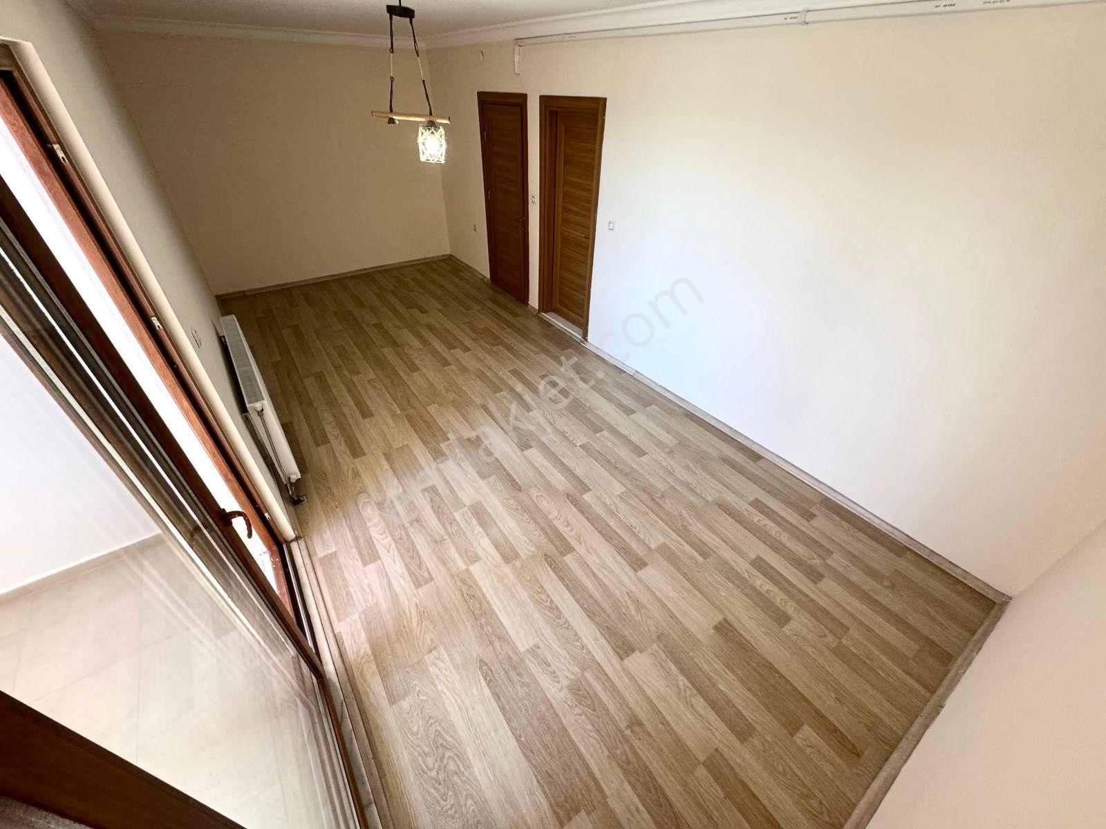 🏡 Referans'tan Edremit'te Ebeveyn Banyolu Ayrı Mutfak Asansörlü 3+1 Daire - Görsel 25