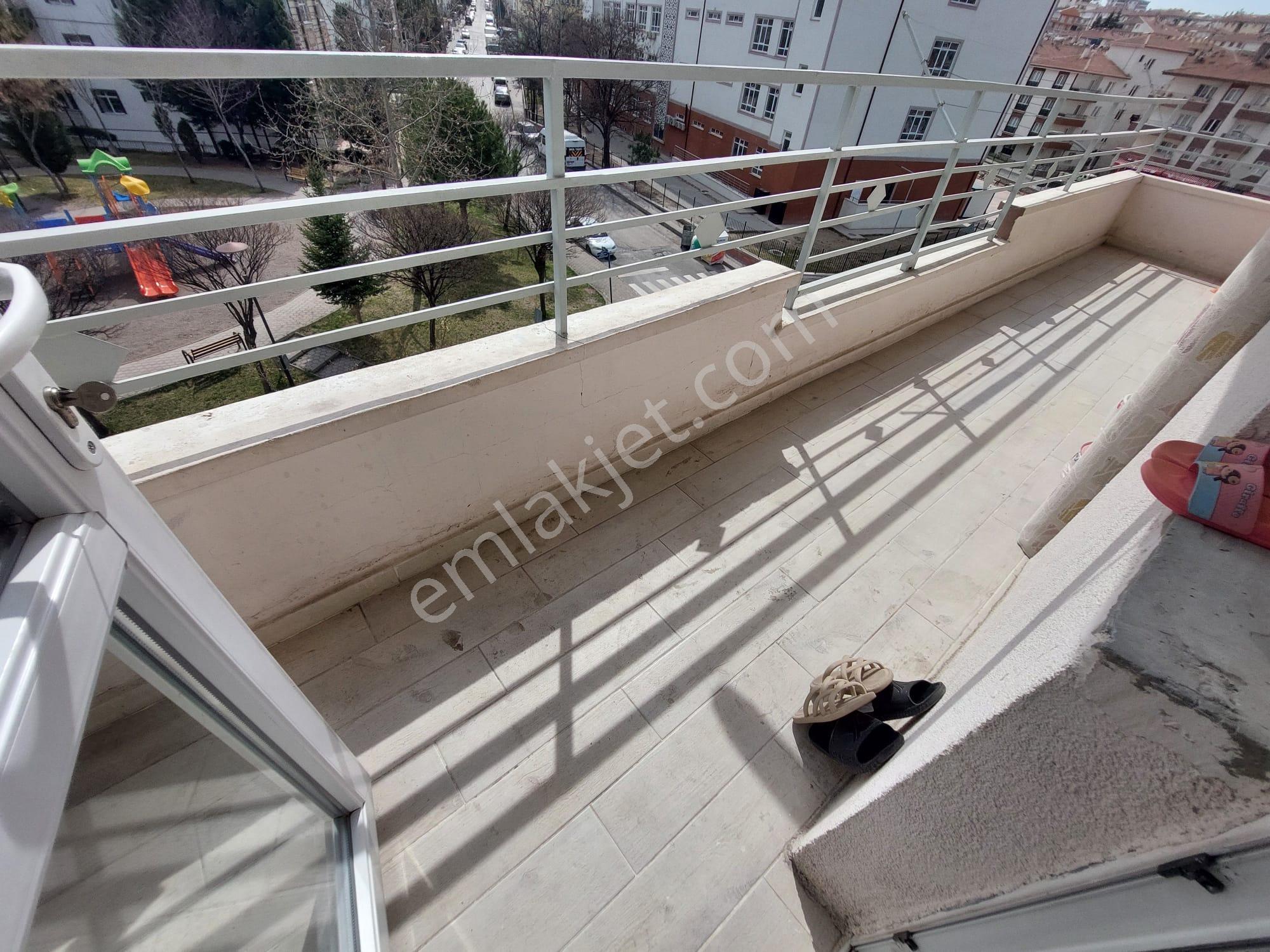 Selçuklu Mahallesi 3+1 Bağımsız Yapılı Satılık Daire - Görsel 30