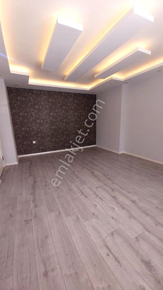 K.evren Semt Pazarı Yakın Satılık 3+1 İçi Yaplı Doğalgazlı Daire - Görsel 12