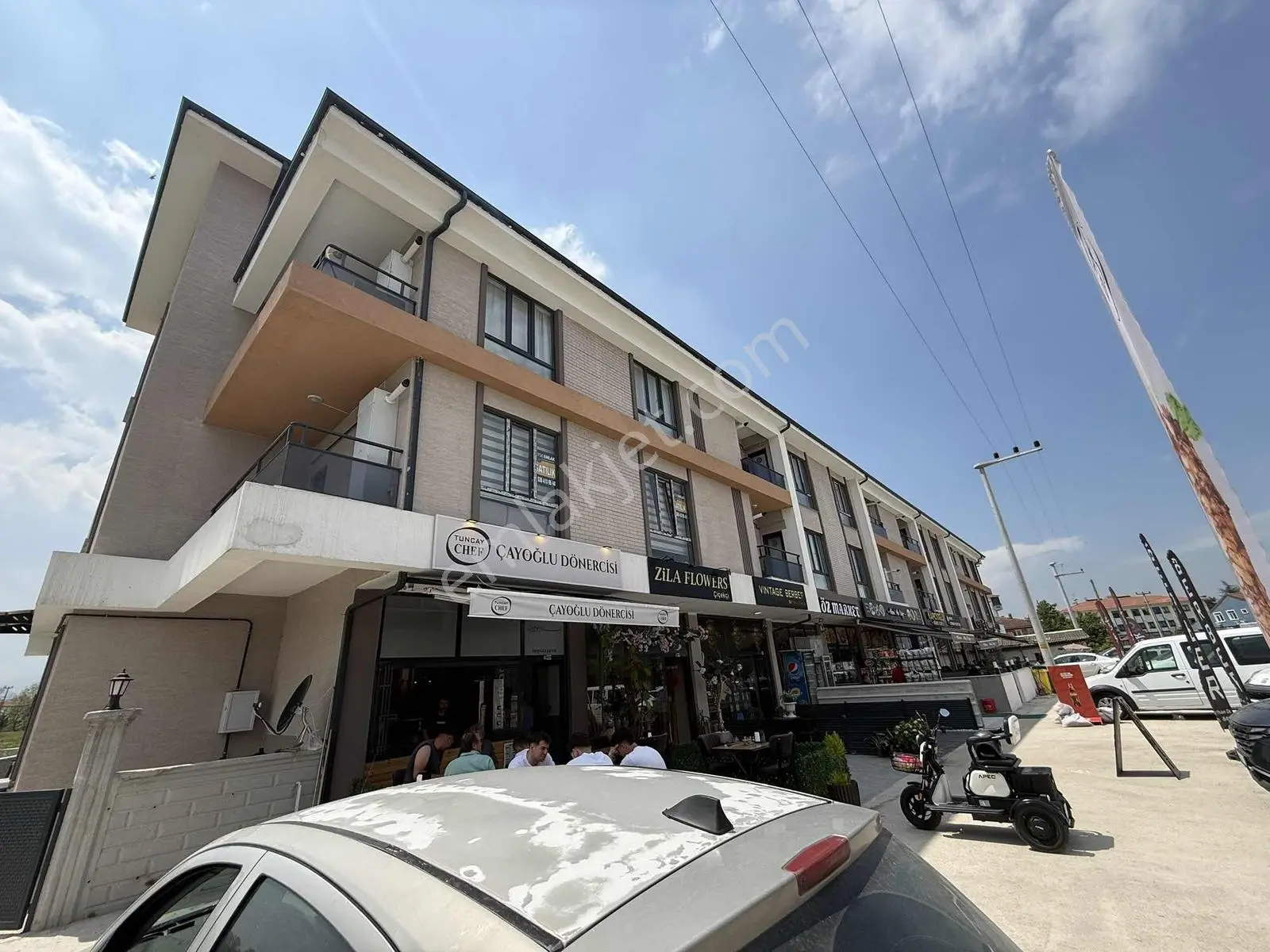 Ayşe Emlaktan Satılık 1+1 Daıre