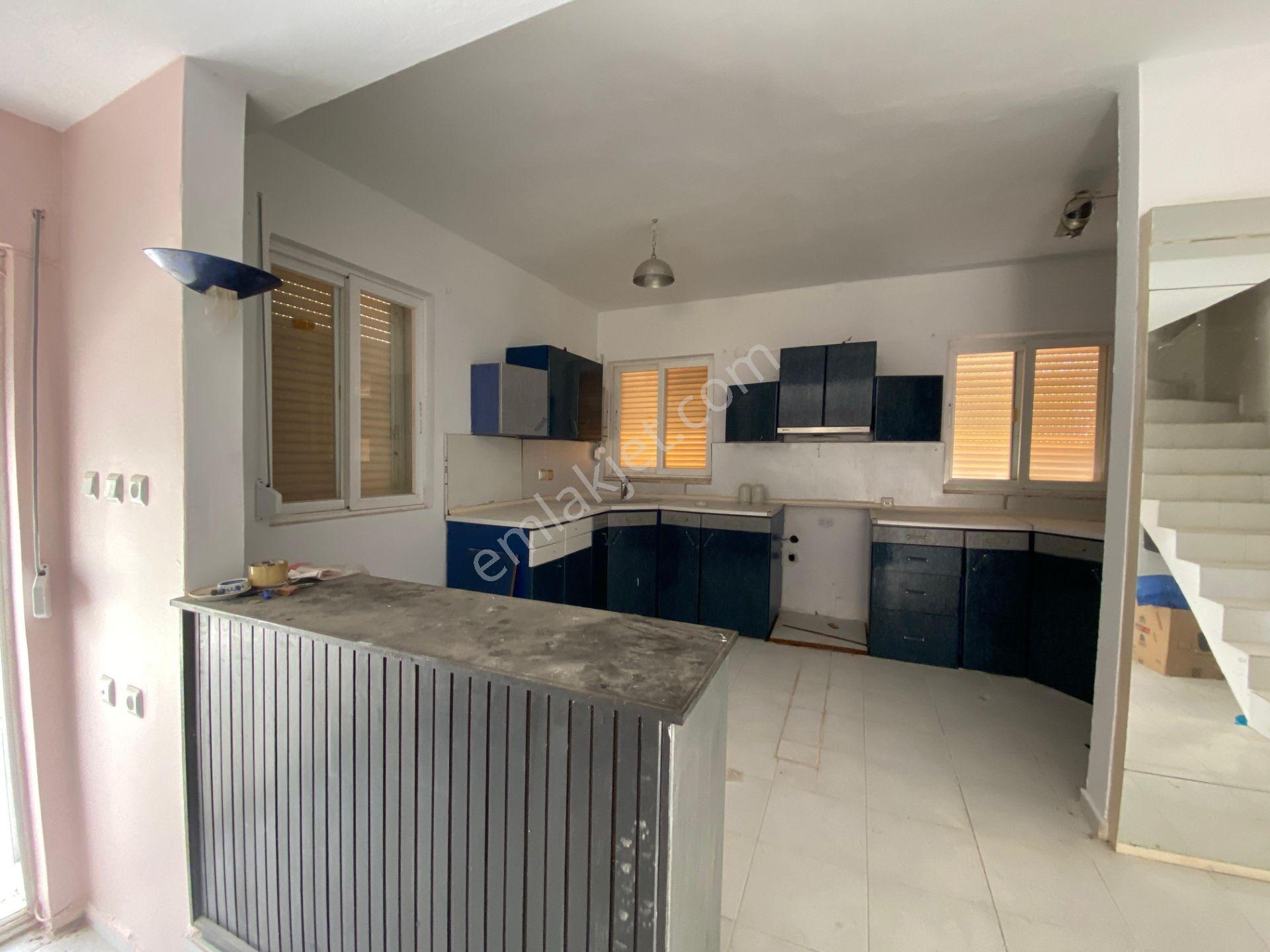Didim Altınkum'da Denize Sıfır Yeşilkent Sitesi İçerisinde Müstakil Villa - Görsel 11