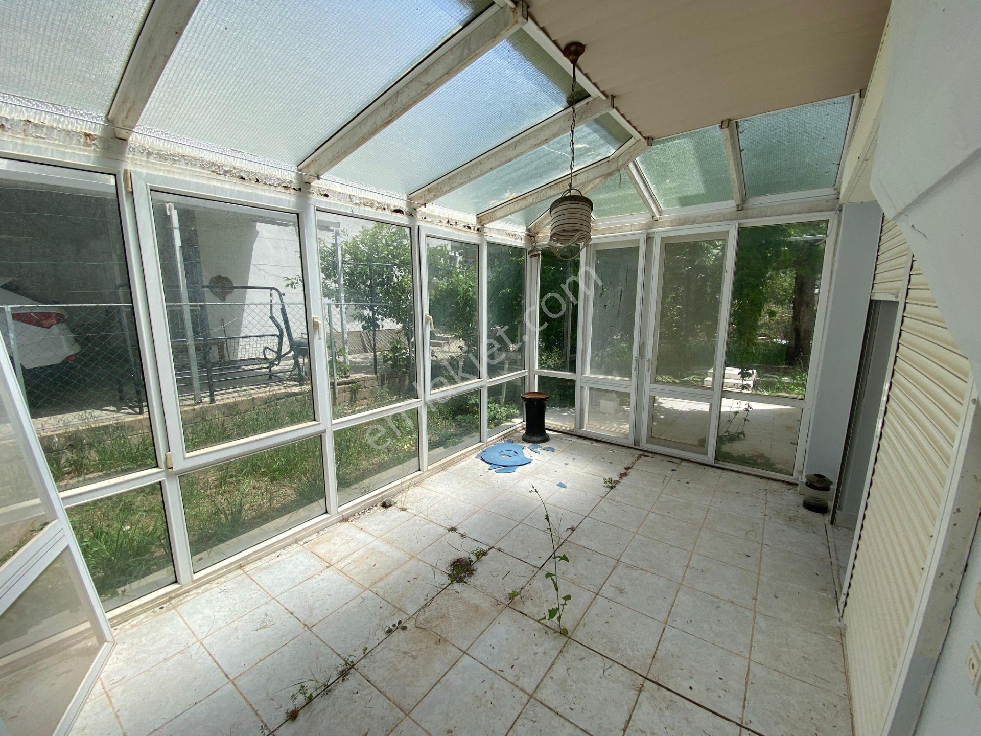 Didim Altınkum'da Denize Sıfır Yeşilkent Sitesi İçerisinde Müstakil Villa - Görsel 28