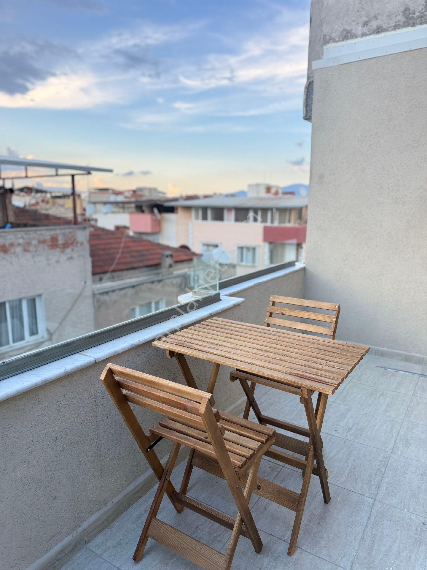 Ağabey Den Yılmazlar Mahallesinde Eşyalı Kiralık Daireler - Görsel 24