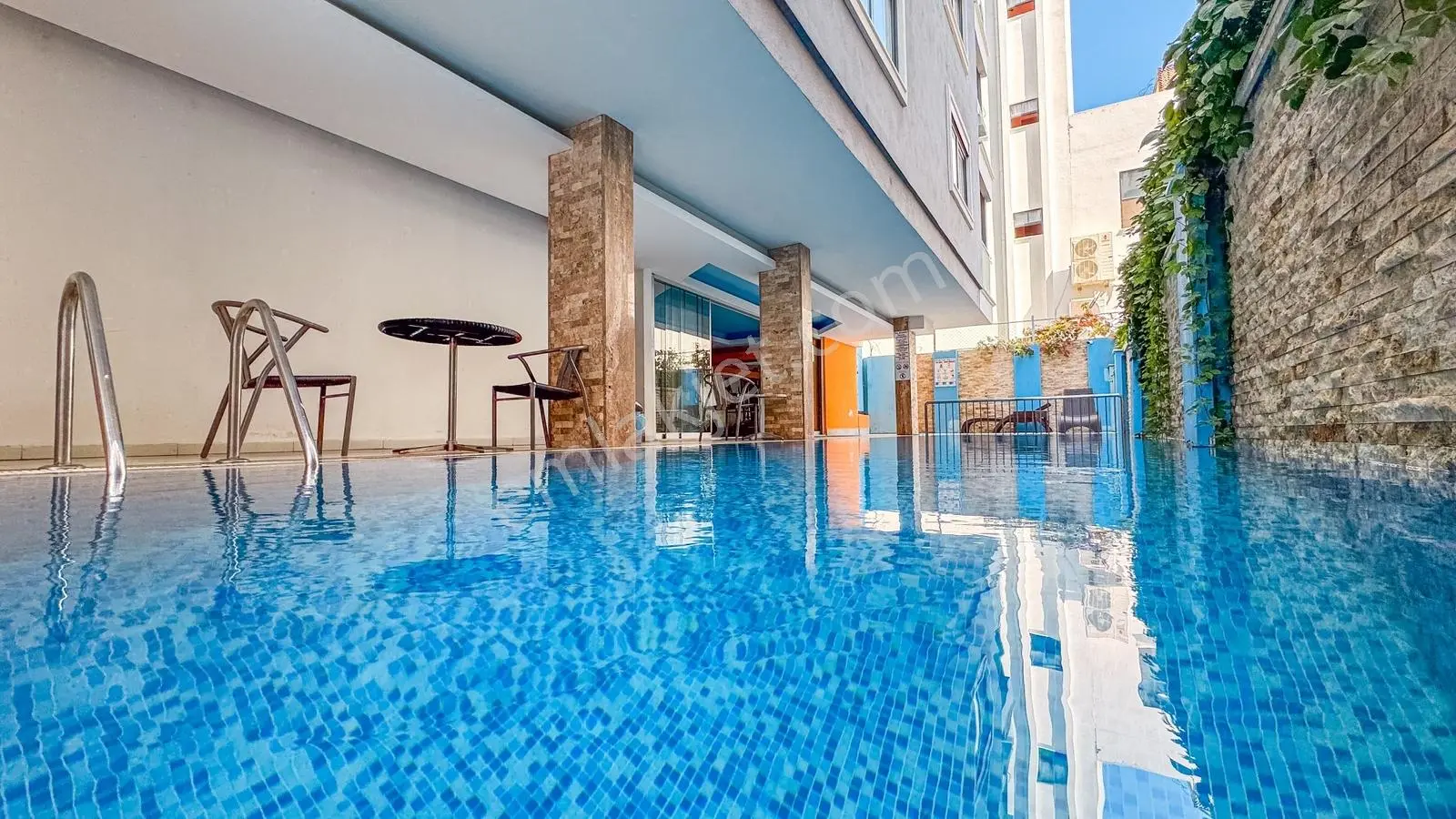 Güllerpınarında Denize 100 Metre Full Eşyalı Modern 2+1 - Görsel 5