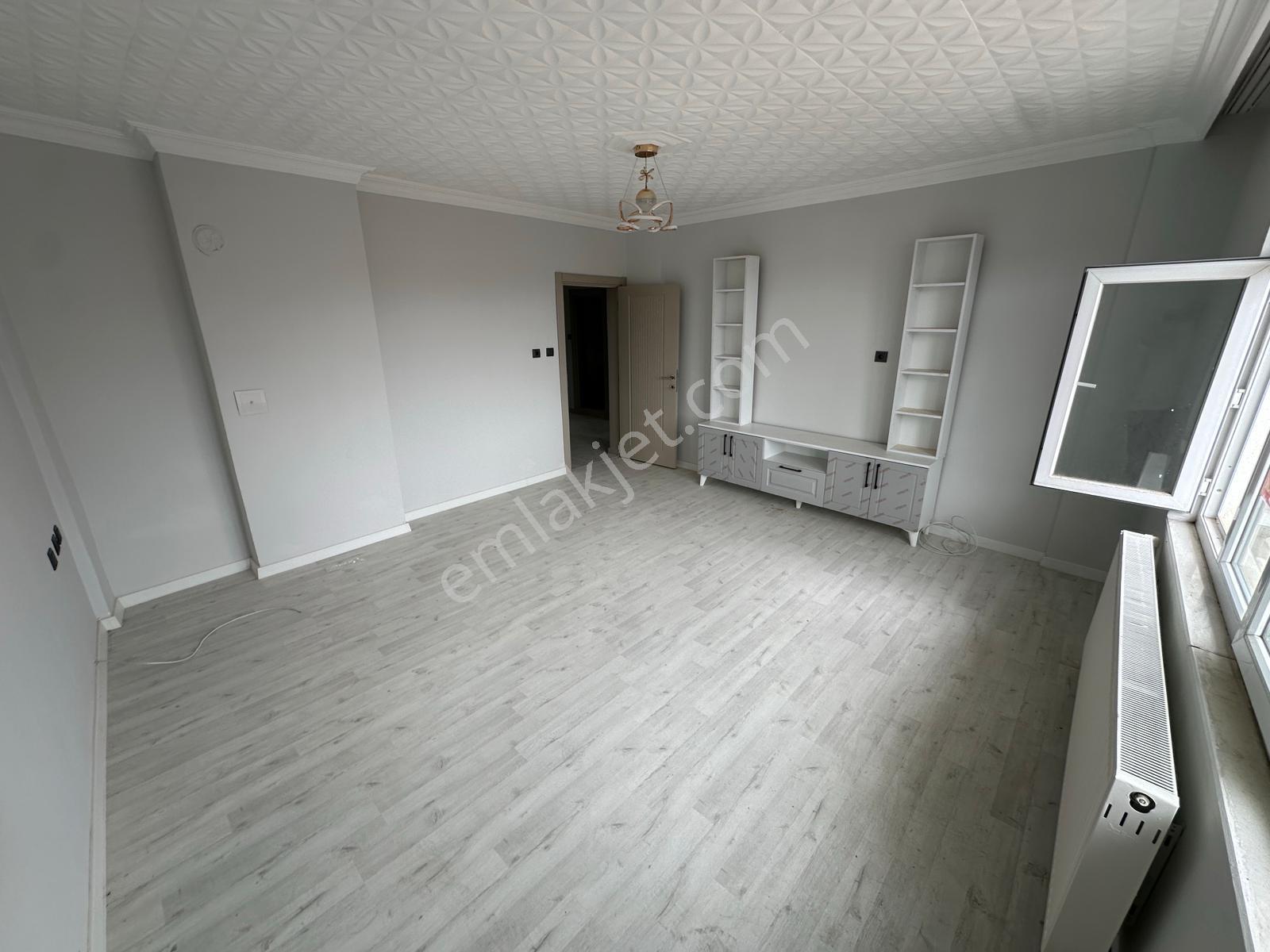 Vepaş'tan Gazi (havza) Caddesi Kiralık 2+1 Geniş Daire 120 M² - Görsel 7