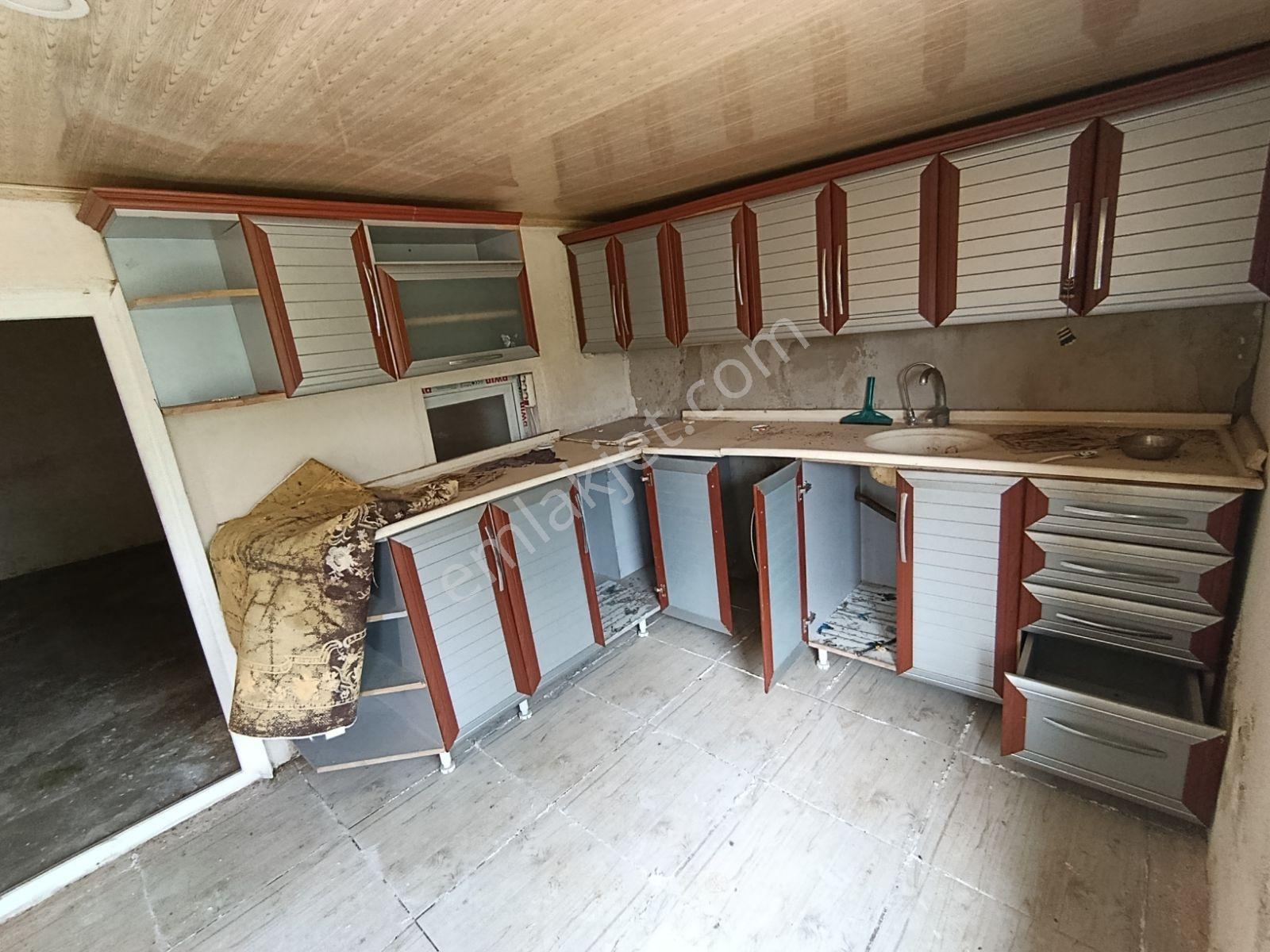 Karakuyu'da Satılık 333 M2 Bahçeli Kerpiç Ev Ve Müştemilatı - Görsel 26