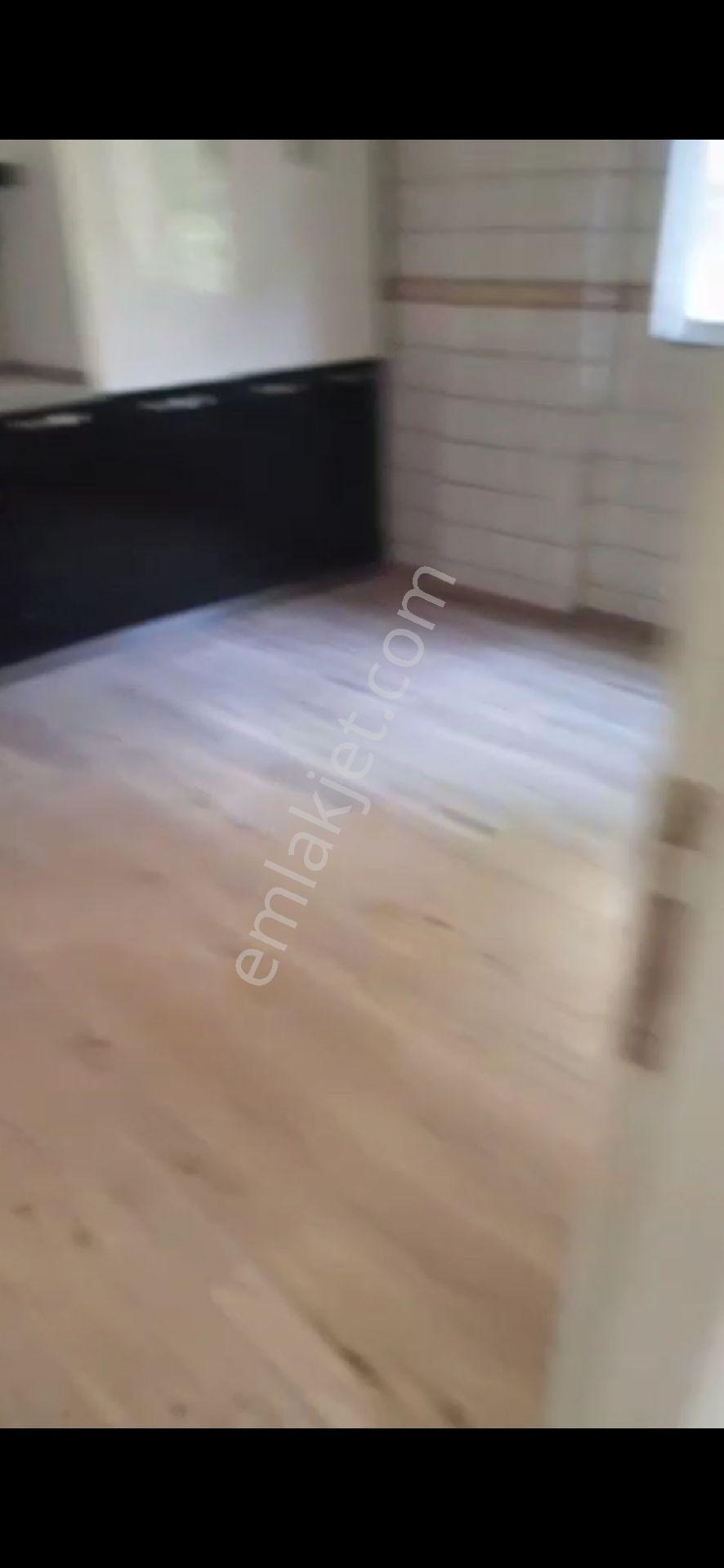 Ümraniye Armağanevler Mahallesi Önü Açık 3+1 1.kat Harman Sokak Kiralık - Görsel 2
