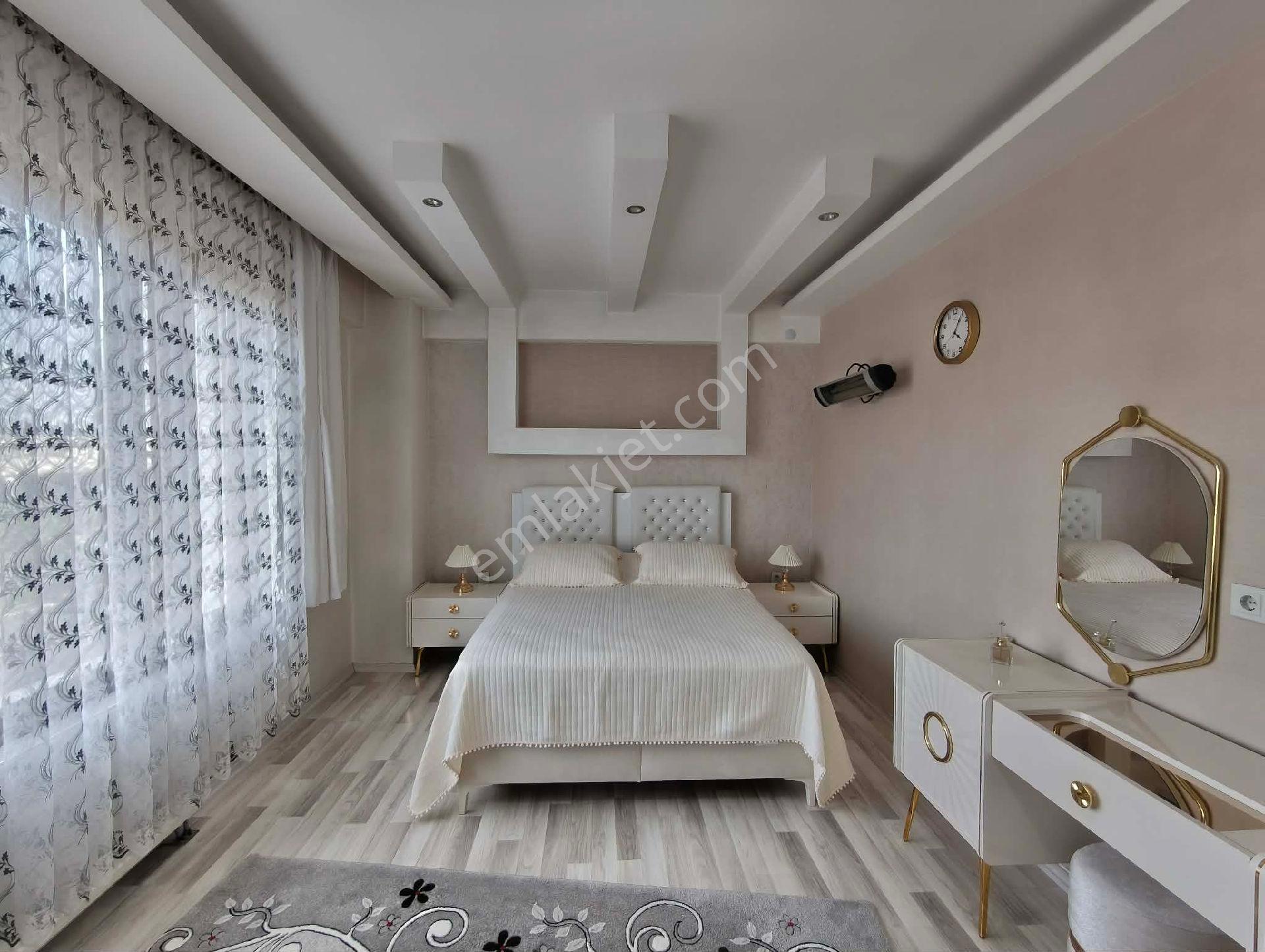 4+1 Satılık Lüks Daire Bağcılar Şatopark Ve Yenihal Civarı - Görsel 17