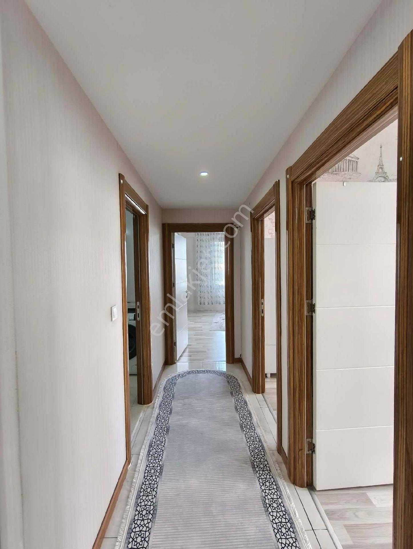 4+1 Satılık Lüks Daire Bağcılar Şatopark Ve Yenihal Civarı - Görsel 12