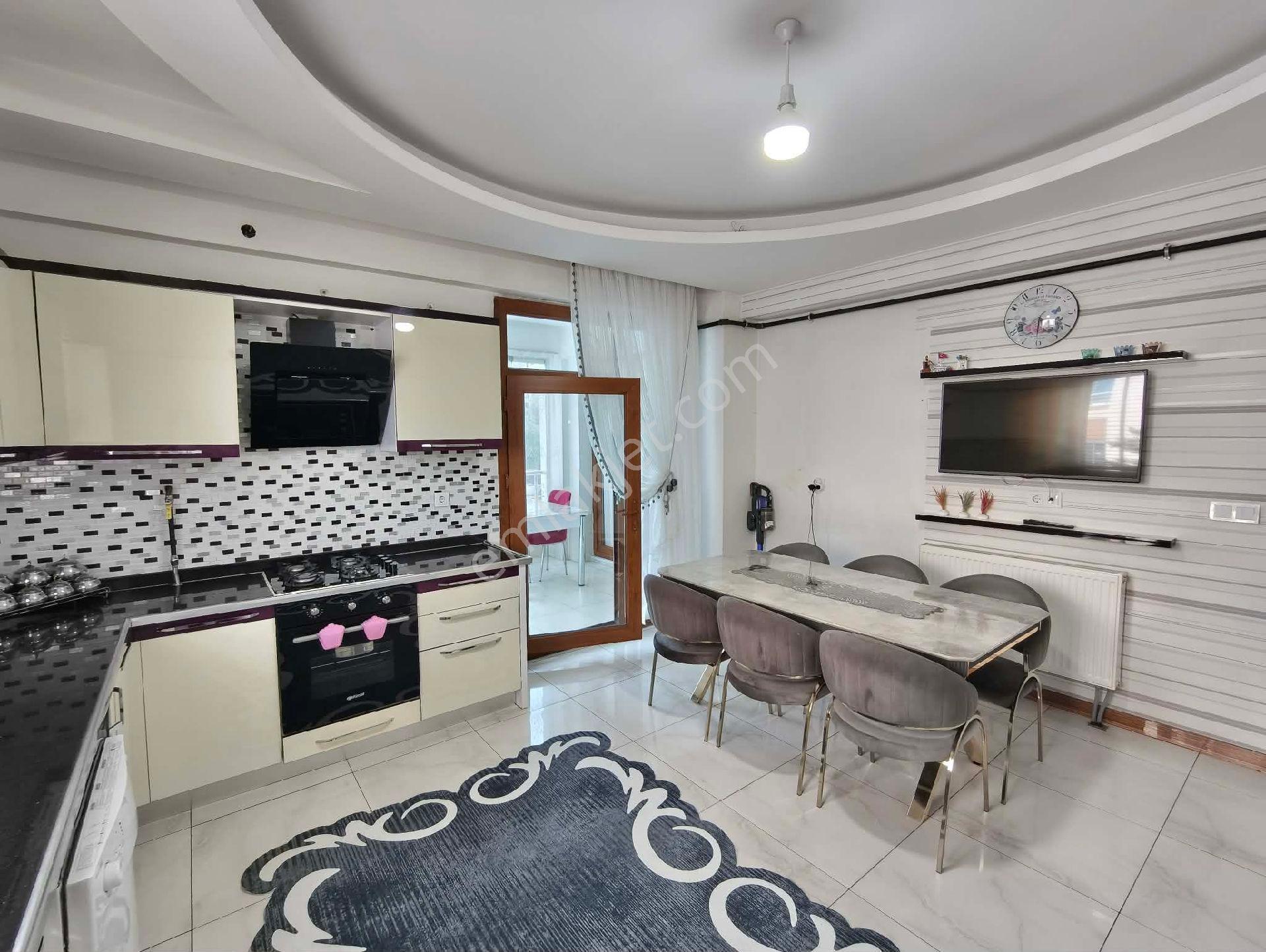 4+1 Satılık Lüks Daire Bağcılar Şatopark Ve Yenihal Civarı - Görsel 5