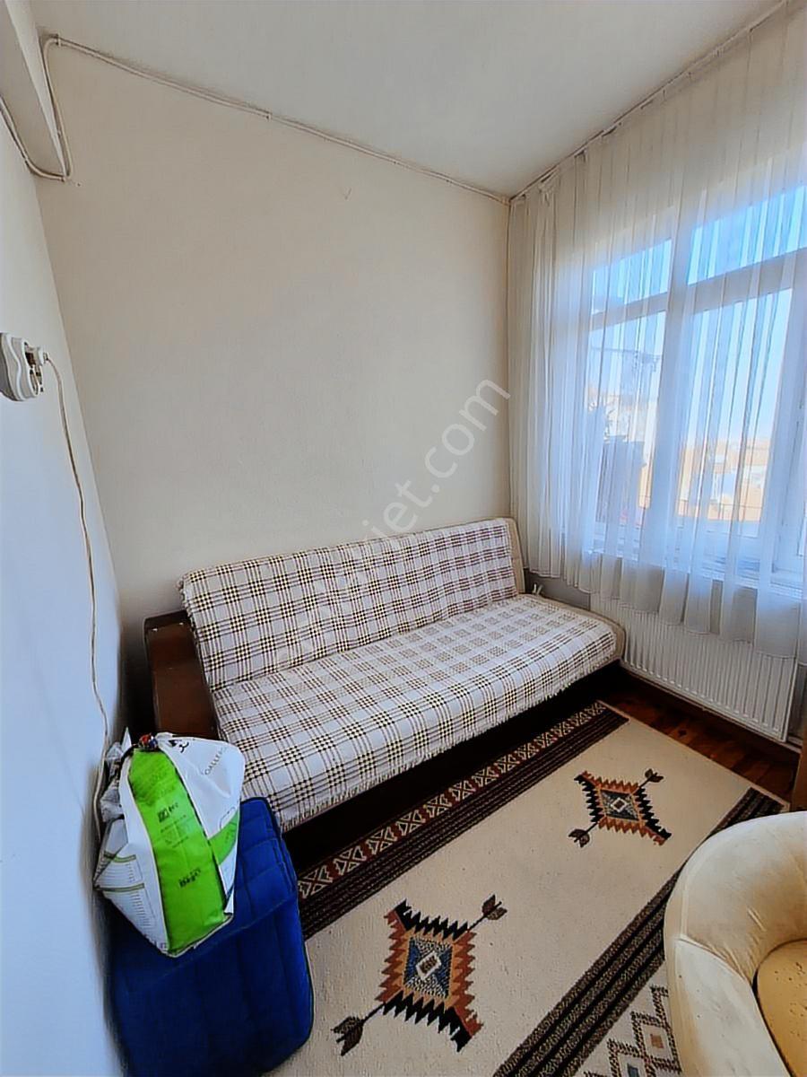 Nehirden İstiklal Caddesinde Satılık 3+1 Daire - Görsel 11