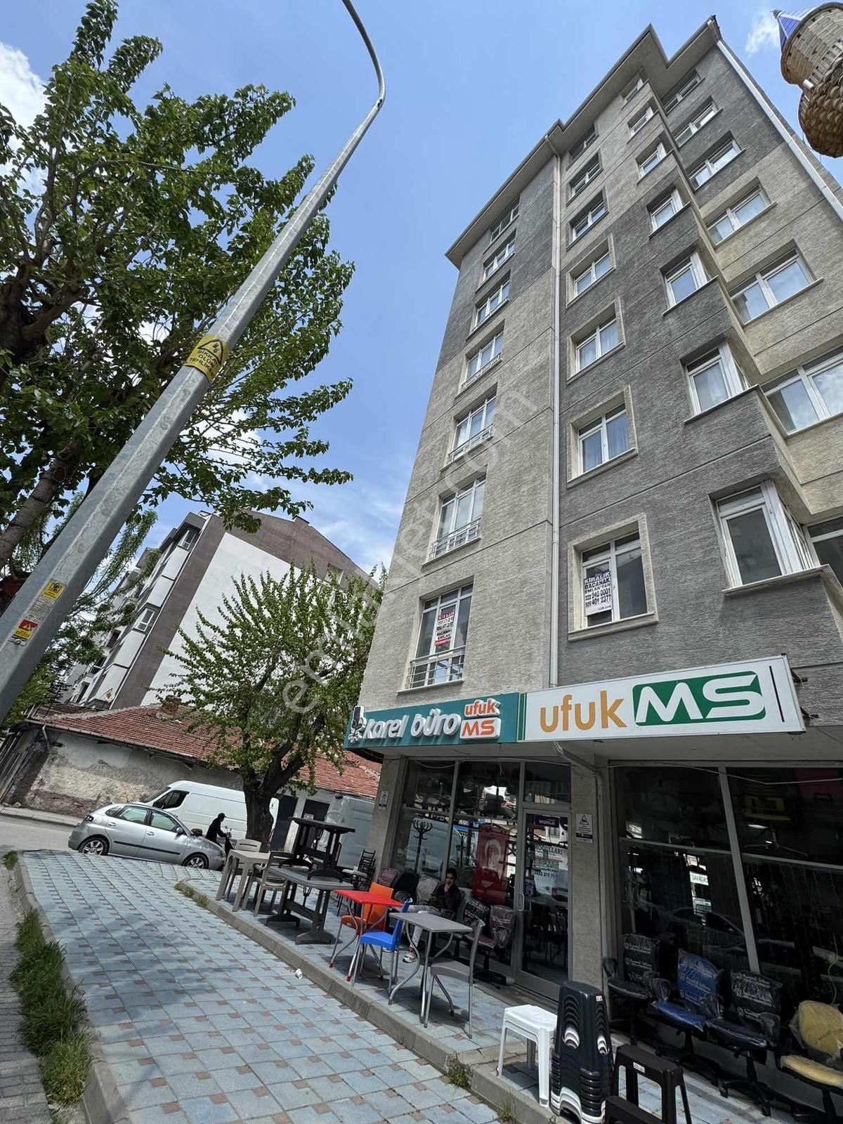 Krc İnşaattan Vatan Caddesi Üzeri Satılık 3+1 Daire