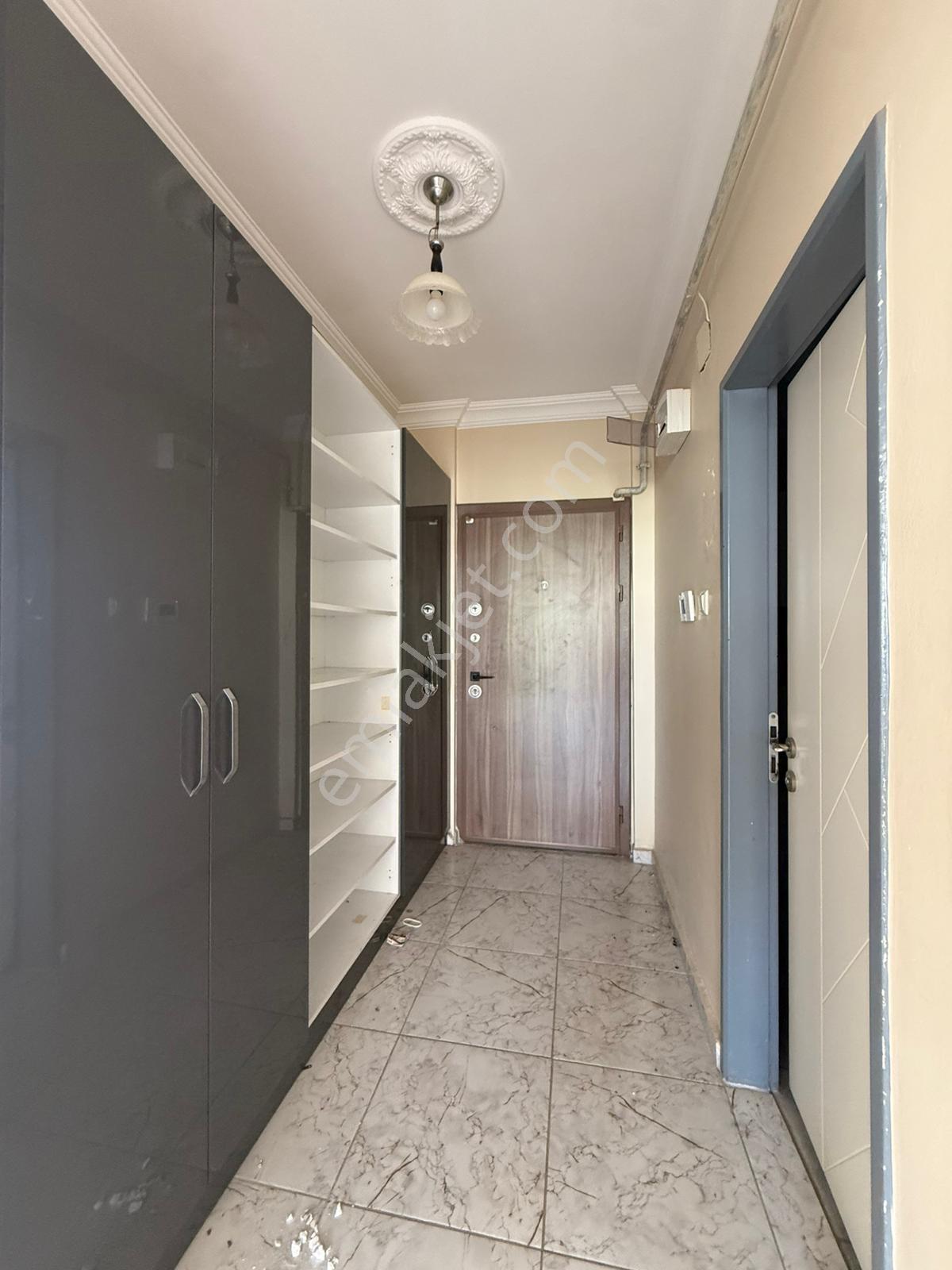 Öğretmenler Blv Üzeri/site/3+1/k.mutfak/full Extralı/full Cephe - Görsel 8