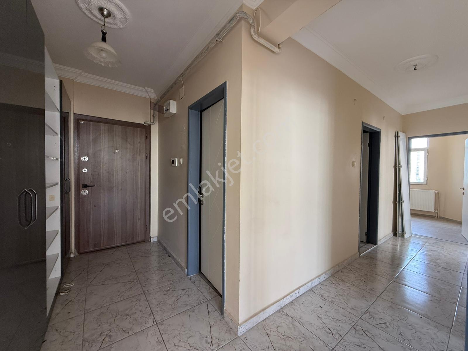 Öğretmenler Blv Üzeri/site/3+1/k.mutfak/full Extralı/full Cephe - Görsel 7