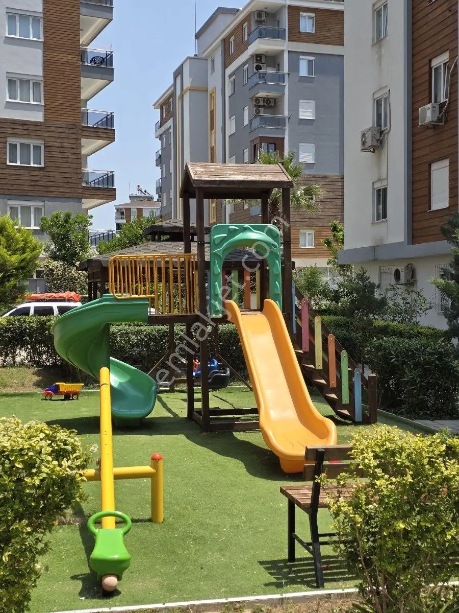 Kepez Devlet Has. Yakını Site İçerisinde Güneyli 2+1 Geniş Daire