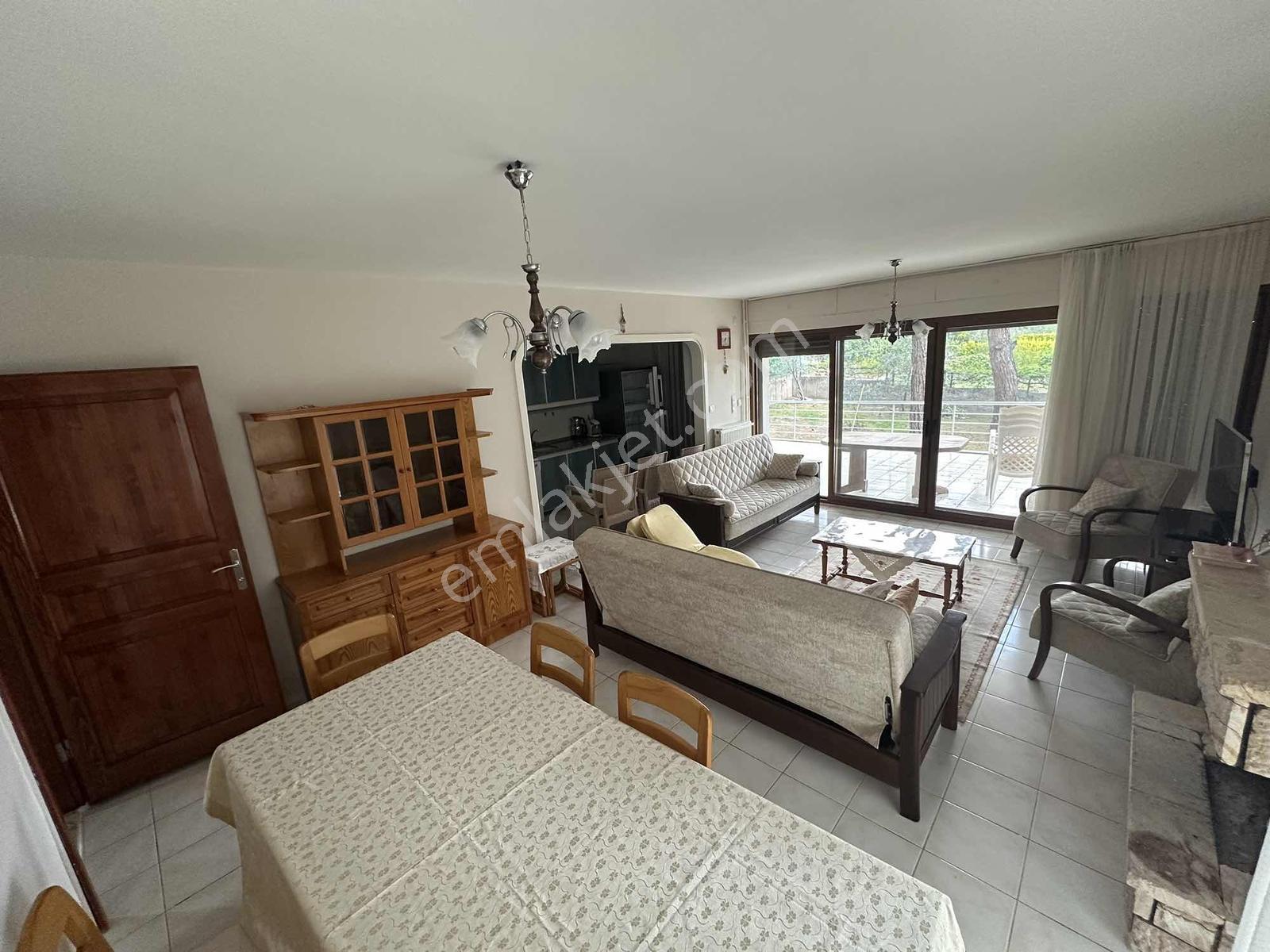 Ayvalık Şeytan Sofrası Mevkiinde 3+1 Kiralık Müstakil Villa - Görsel 30
