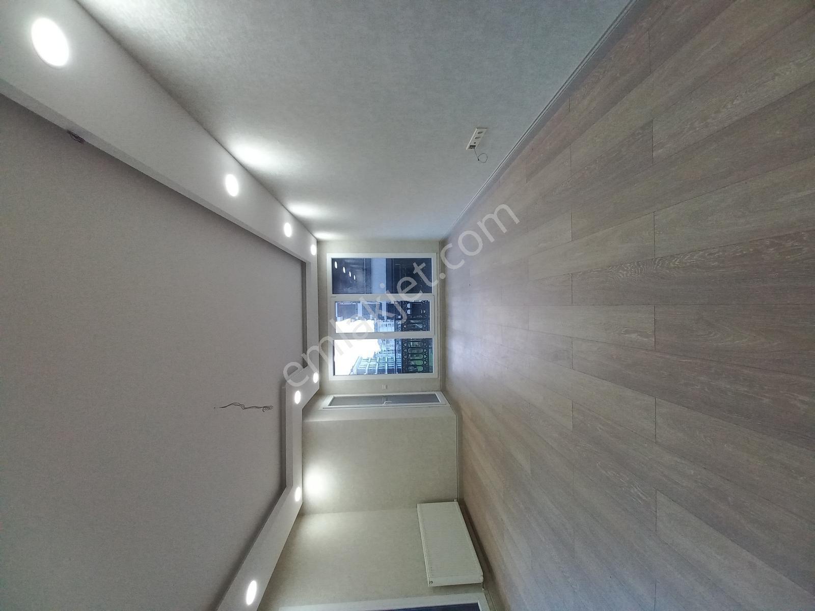 Beylikdüzü Adnan Kahvecide 3+1 150 M2 Lüks Daire - Görsel 18