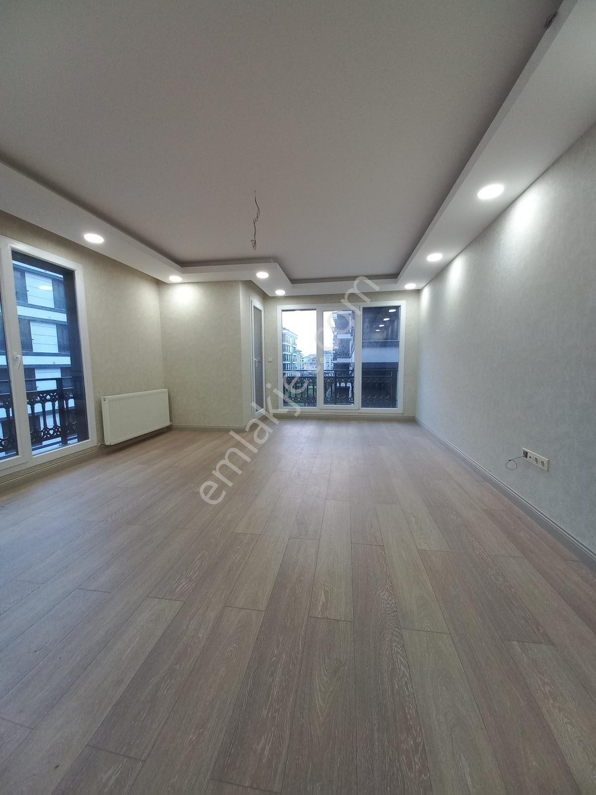 Beylikdüzü Adnan Kahvecide 3+1 150 M2 Lüks Daire - Görsel 31