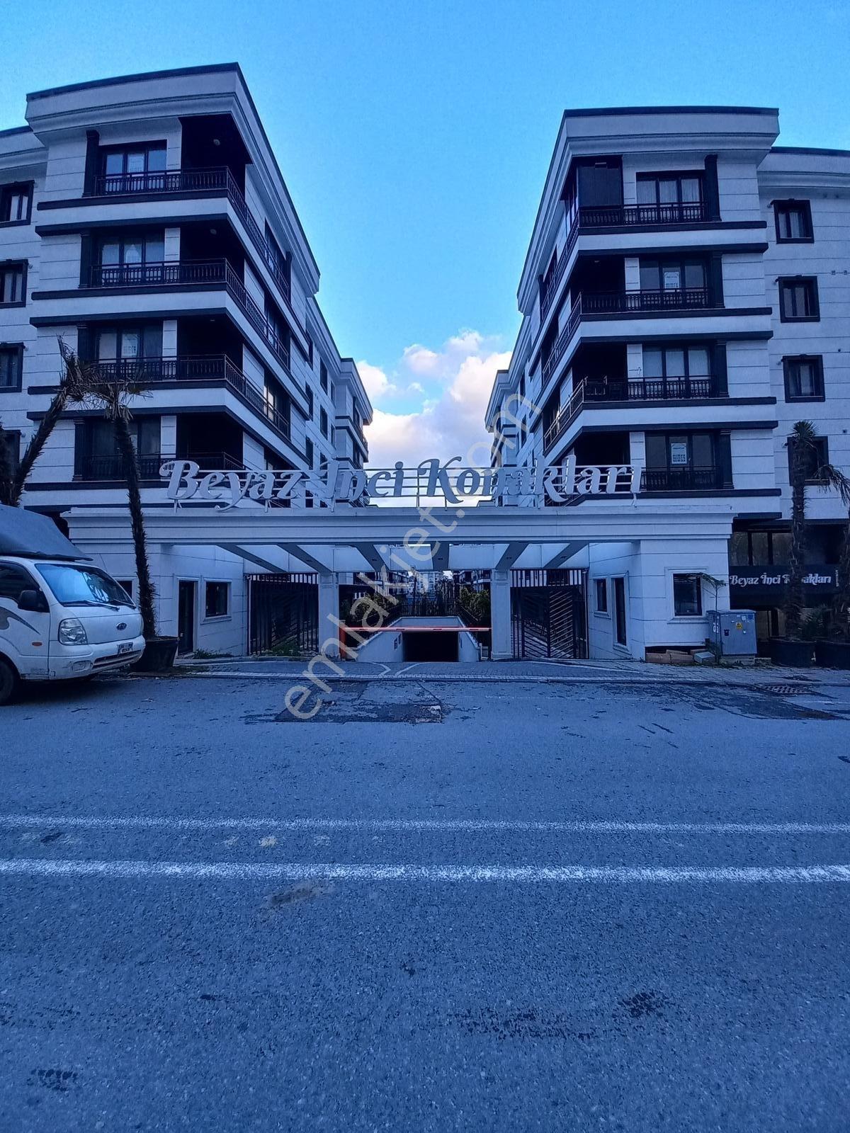 Beylikdüzü Adnan Kahvecide 3+1 150 M2 Lüks Daire