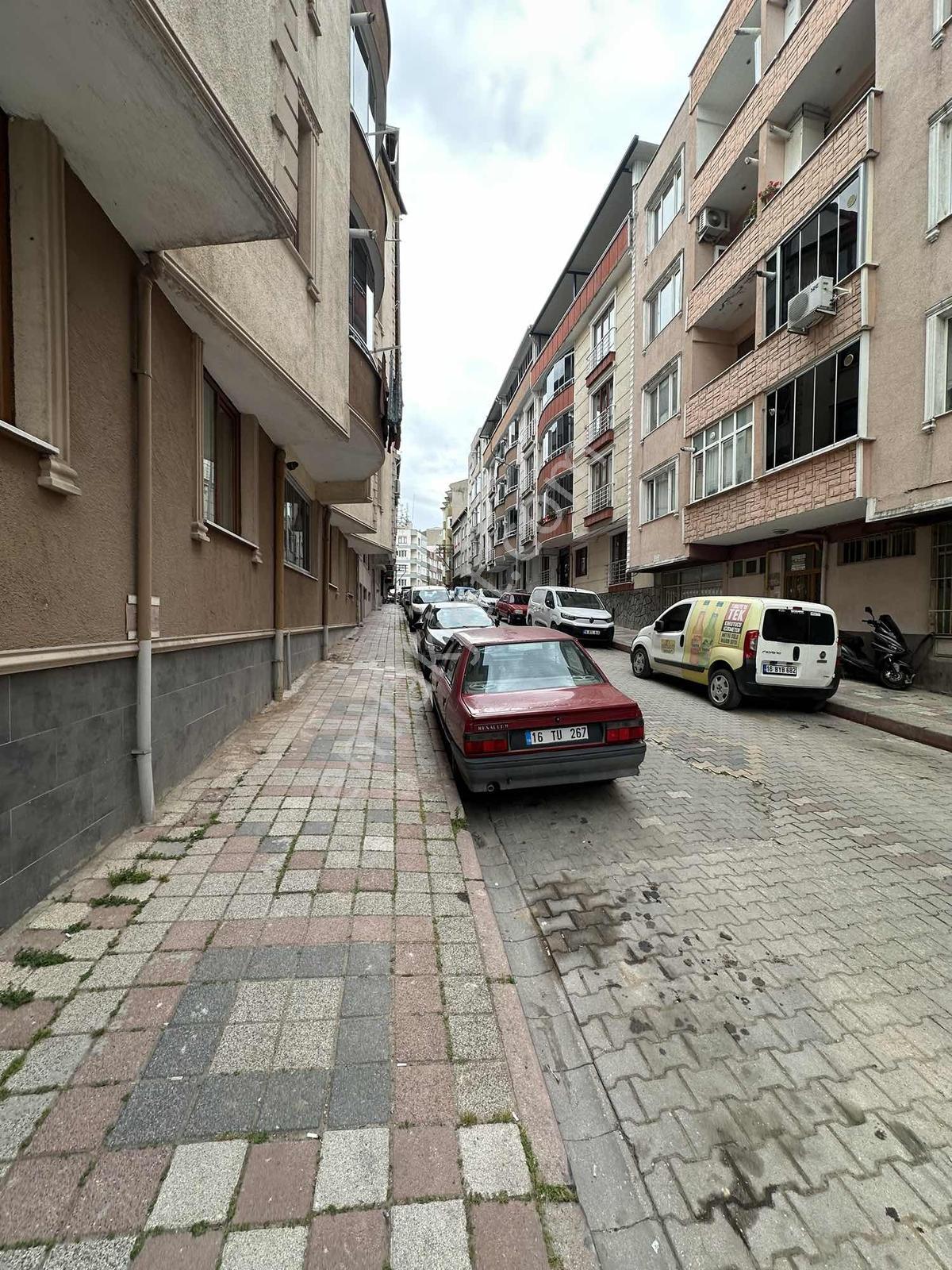 Karacabey Tavşanlı Mahallesinde Satılık Bakımlı 3+1 Daire - Görsel 35