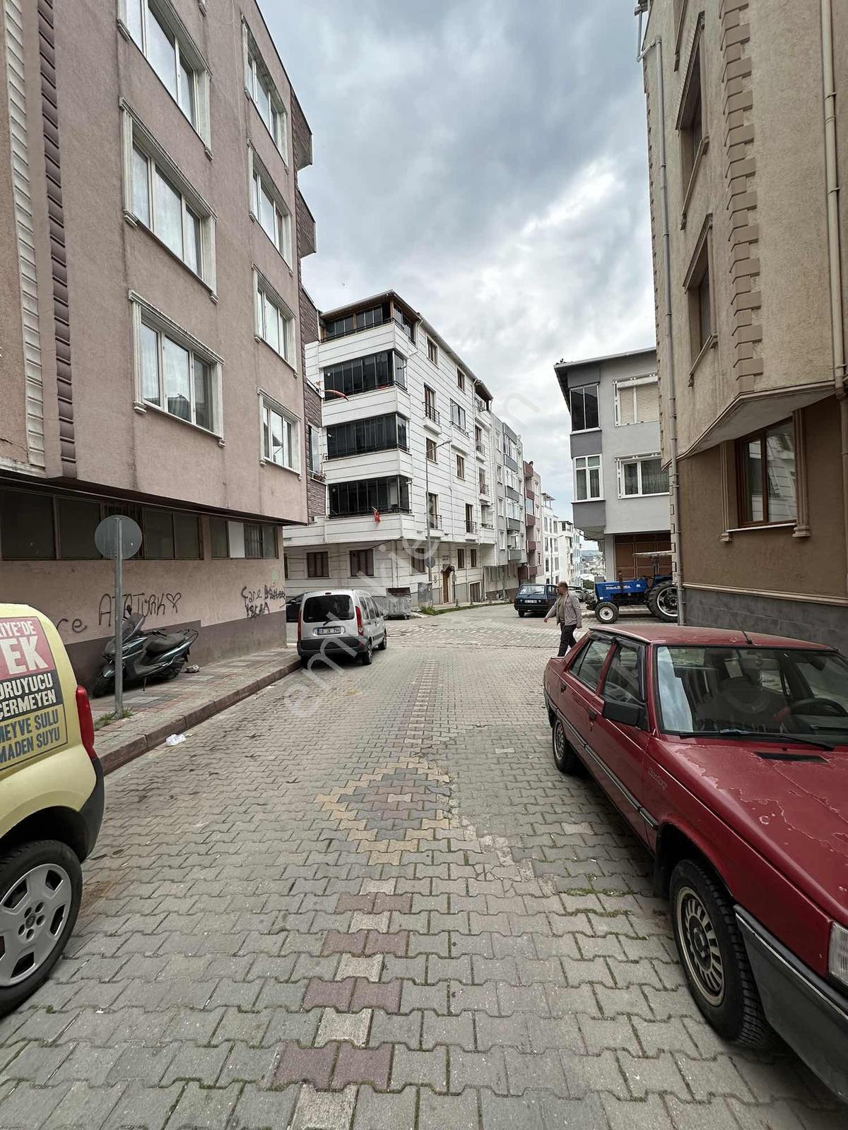 Karacabey Tavşanlı Mahallesinde Satılık Bakımlı 3+1 Daire - Görsel 32