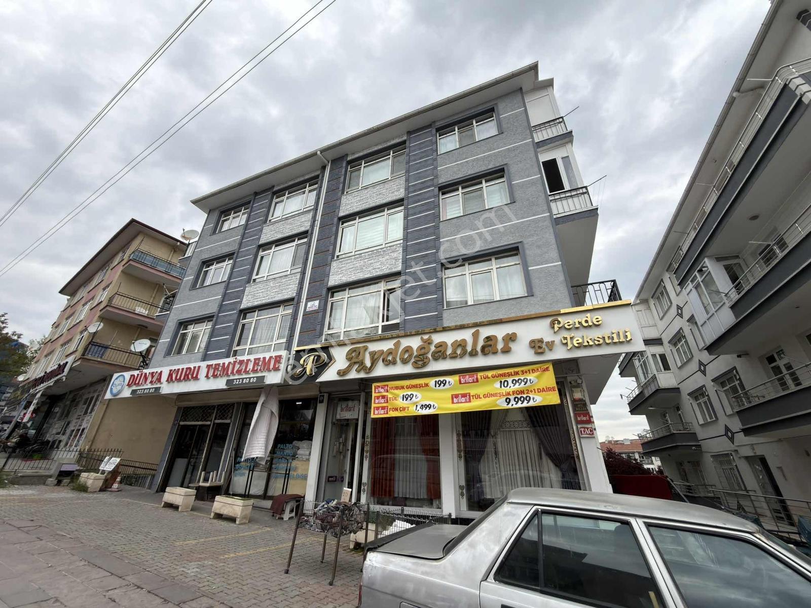 Oğulbey'den Dr. Tevfik Sağlam Cad. Üstün'de 70m² Her İşe Uygun - Görsel 2