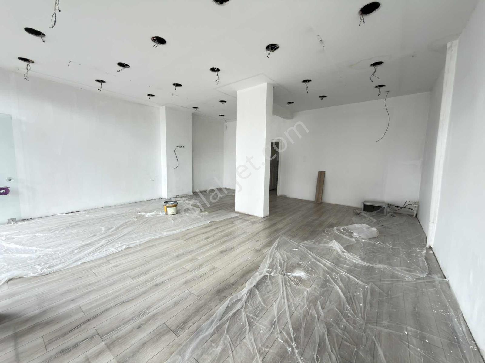 Oğulbey'den Dr. Tevfik Sağlam Cad. Üstün'de 70m² Her İşe Uygun - Görsel 32