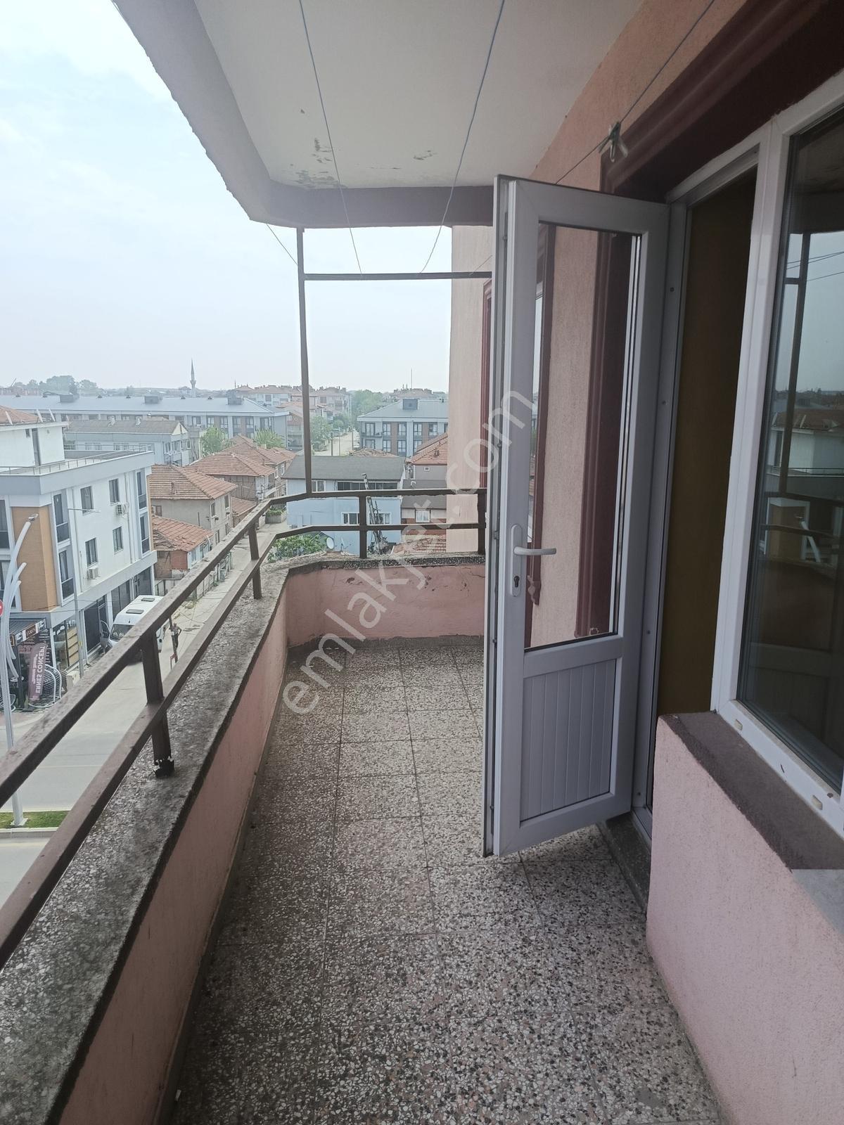 Cadde Üstü 5 Katlının 5.katı Satılık 145 M² Daire - Görsel 7