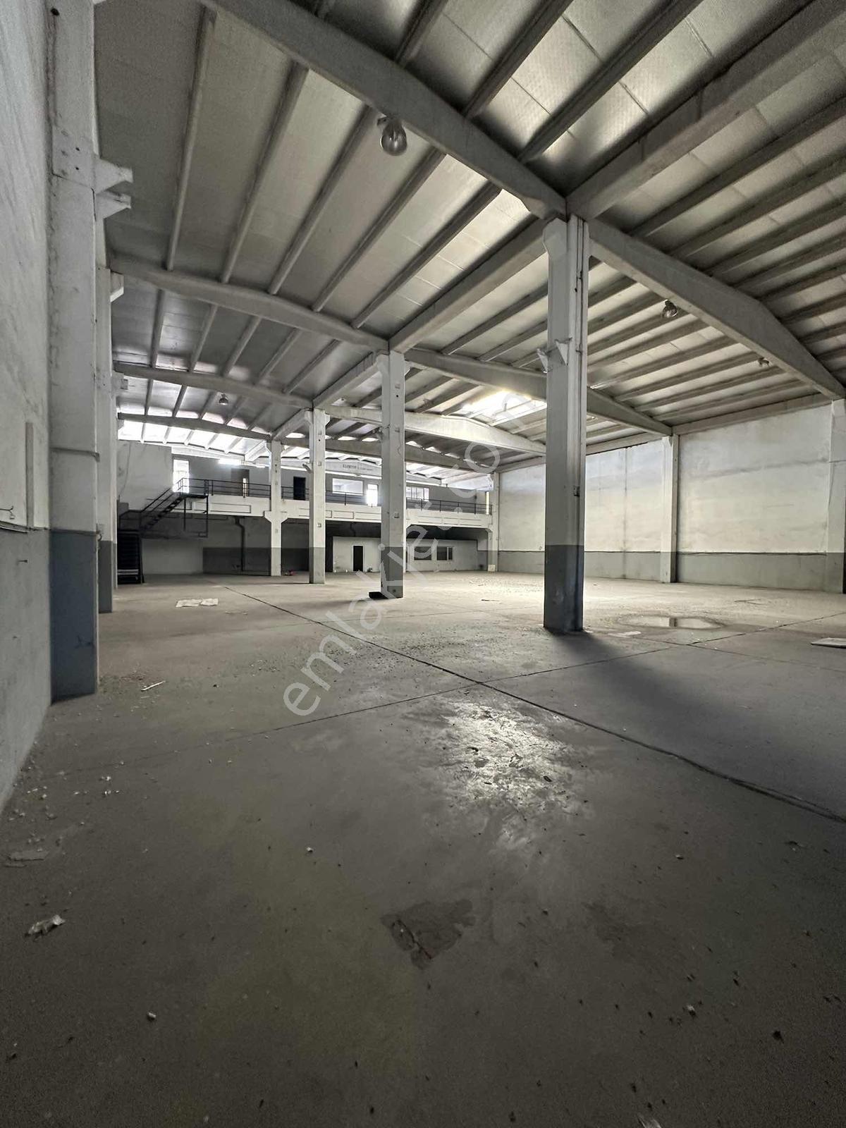 Zorlu'dan Otogar Civarı Bulvar Üzeri Kiralık Depo! - Görsel 11