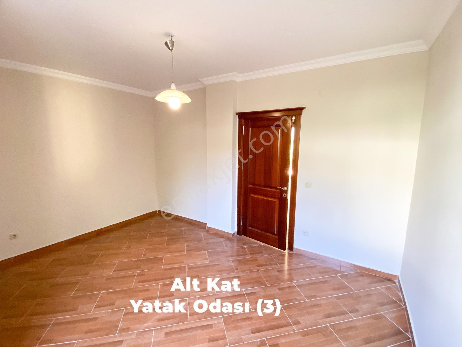 Ata'dan İçmeler'de Genç Sitede Havuzlu Ve Bahçeli Dubleks Daire - Görsel 33