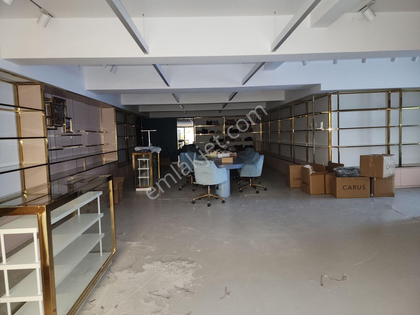 Maslak Plazalarda 560m2 Kdvli Kiralık Ofis |noramin |giz |levent - Görsel 4