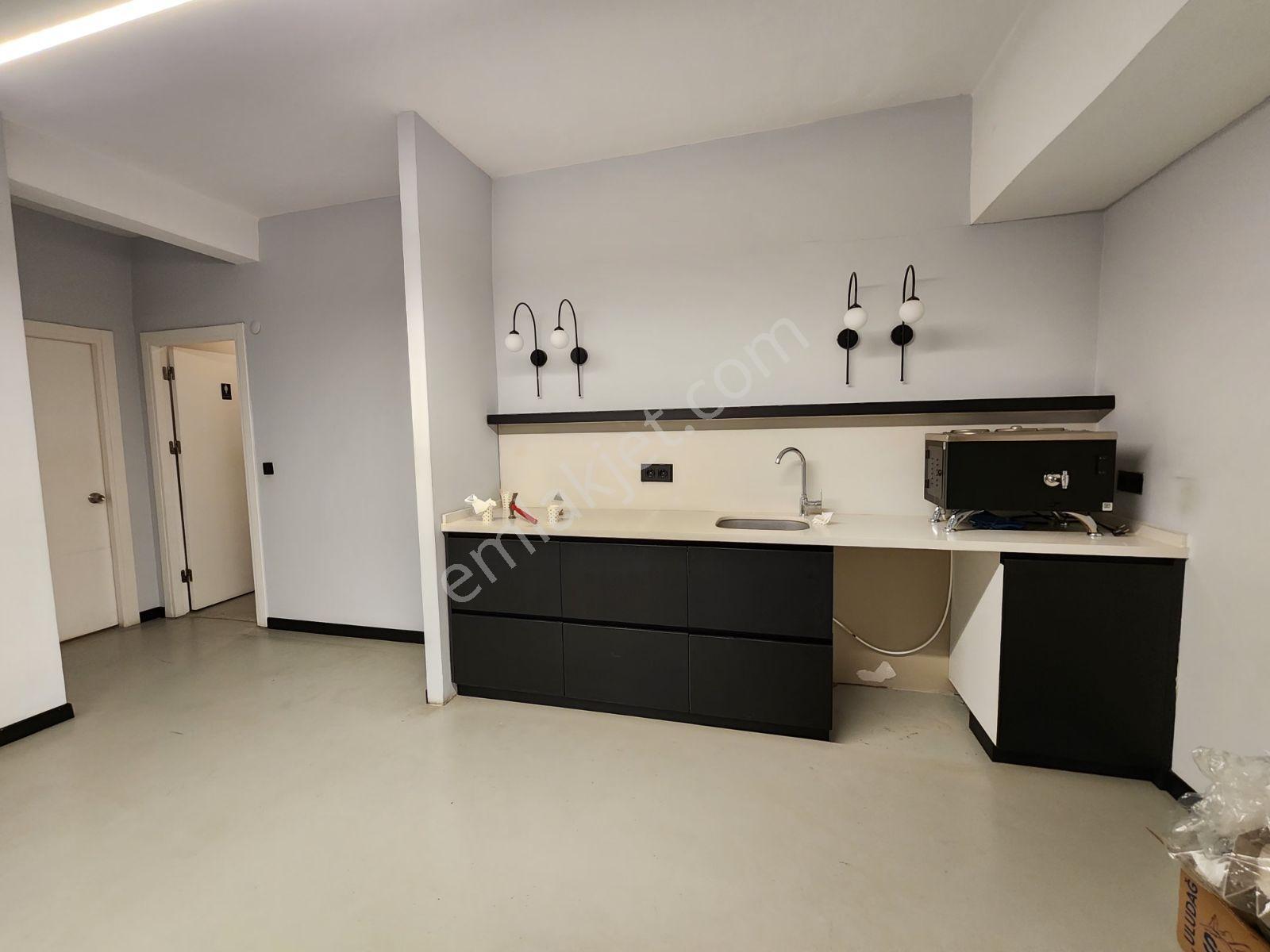 Maslak Plazalarda 560m2 Kdvli Kiralık Ofis |noramin |giz |levent - Görsel 9