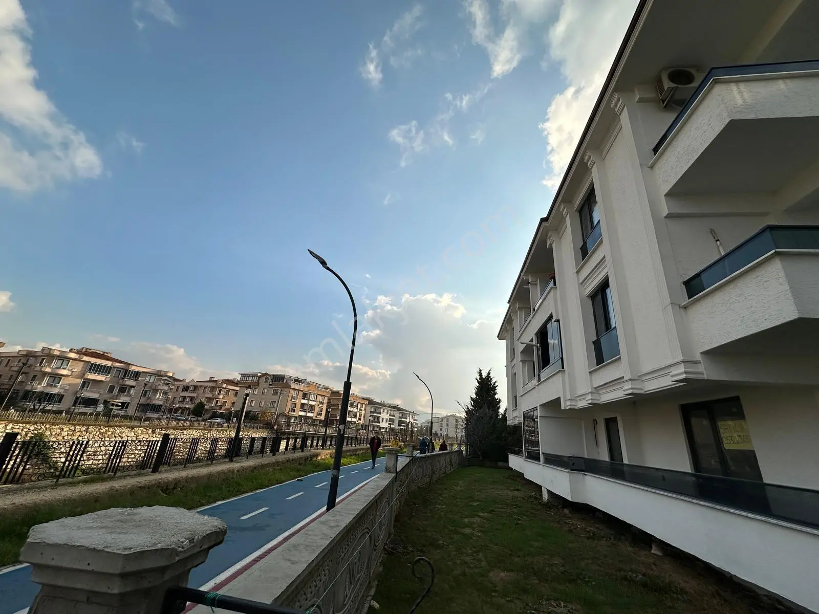 Adnan Mendereste Kiralık Masrafsız 3+1 Daire - Görsel 5