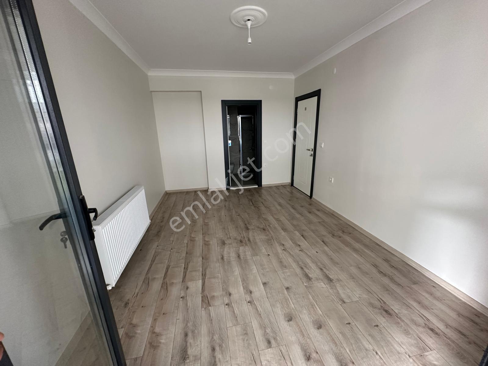 Adnan Mendereste Kiralık Masrafsız 3+1 Daire - Görsel 9