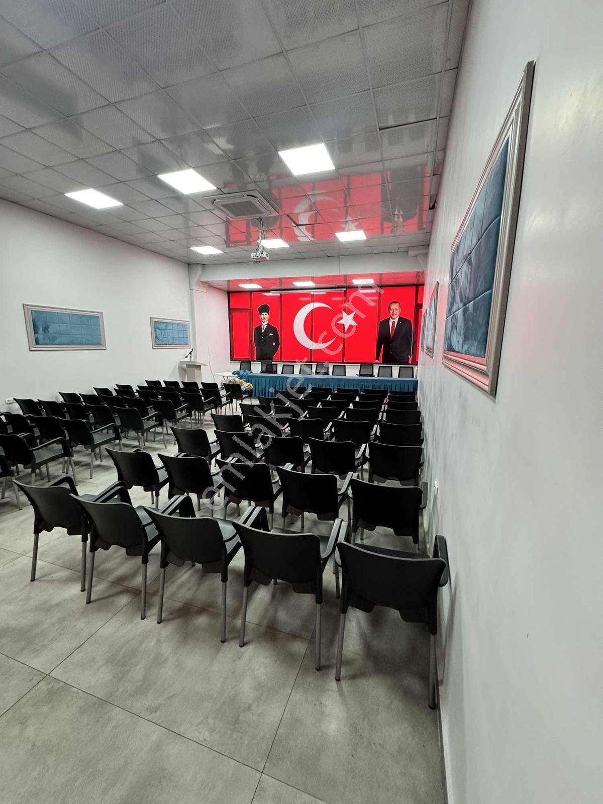 Barondan Aydınlar Ana Cadde Üzeri 220 M2 İşyeri - Görsel 2