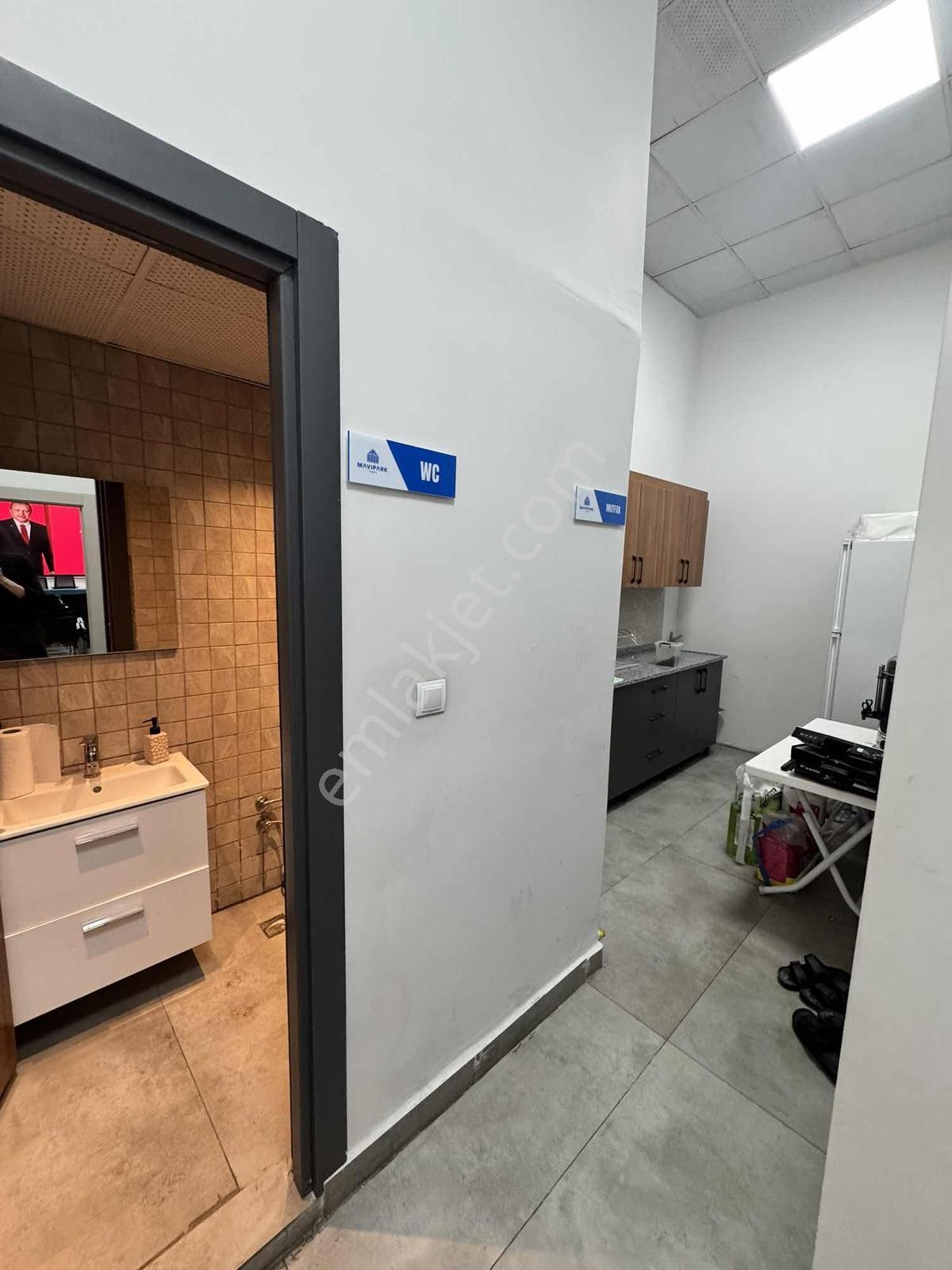 Barondan Aydınlar Ana Cadde Üzeri 220 M2 İşyeri - Görsel 12