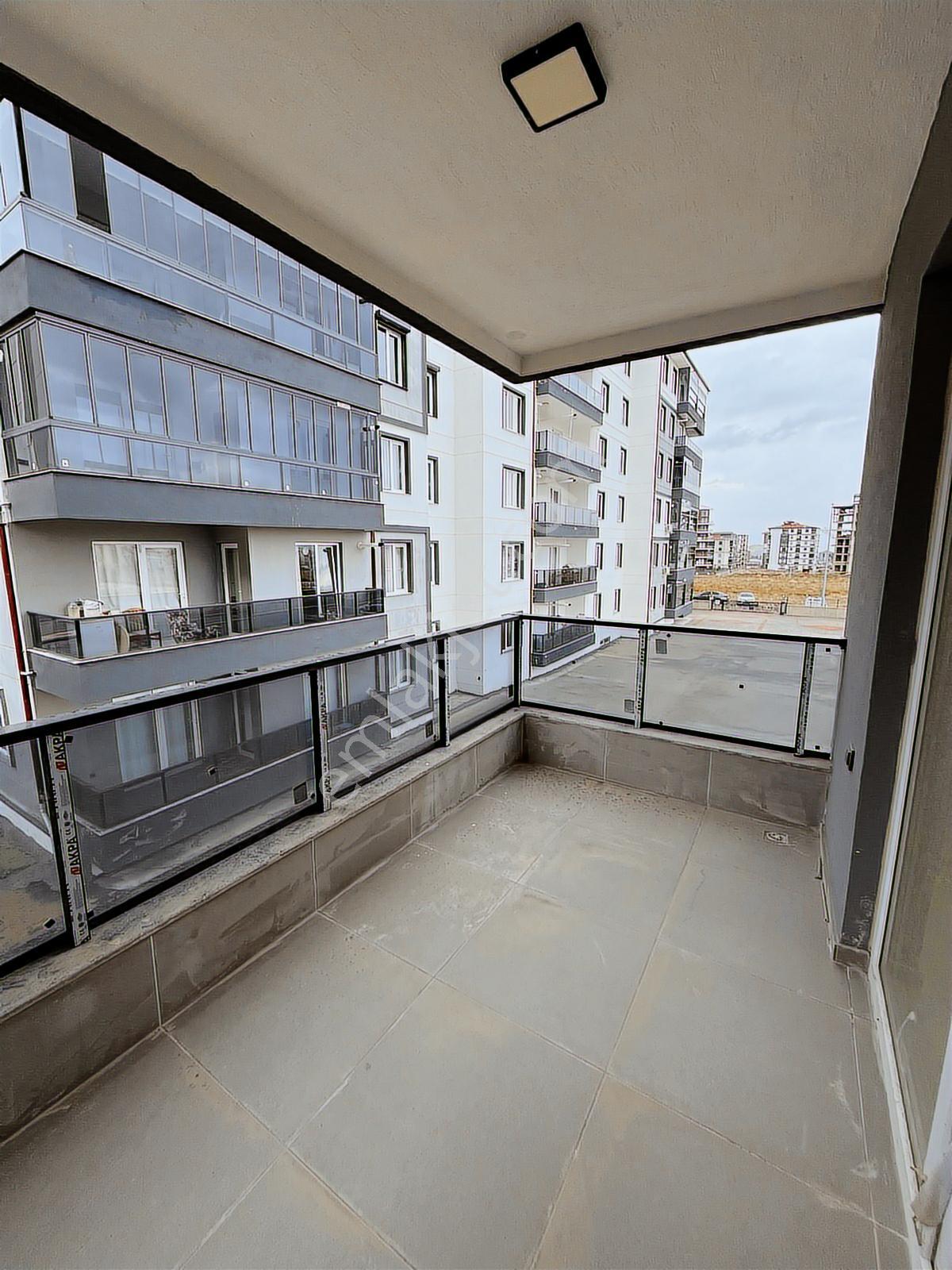 Yeni Deregümünde 3+1 Oturuma Hazır Ara Kat Satılık Daire - Görsel 19