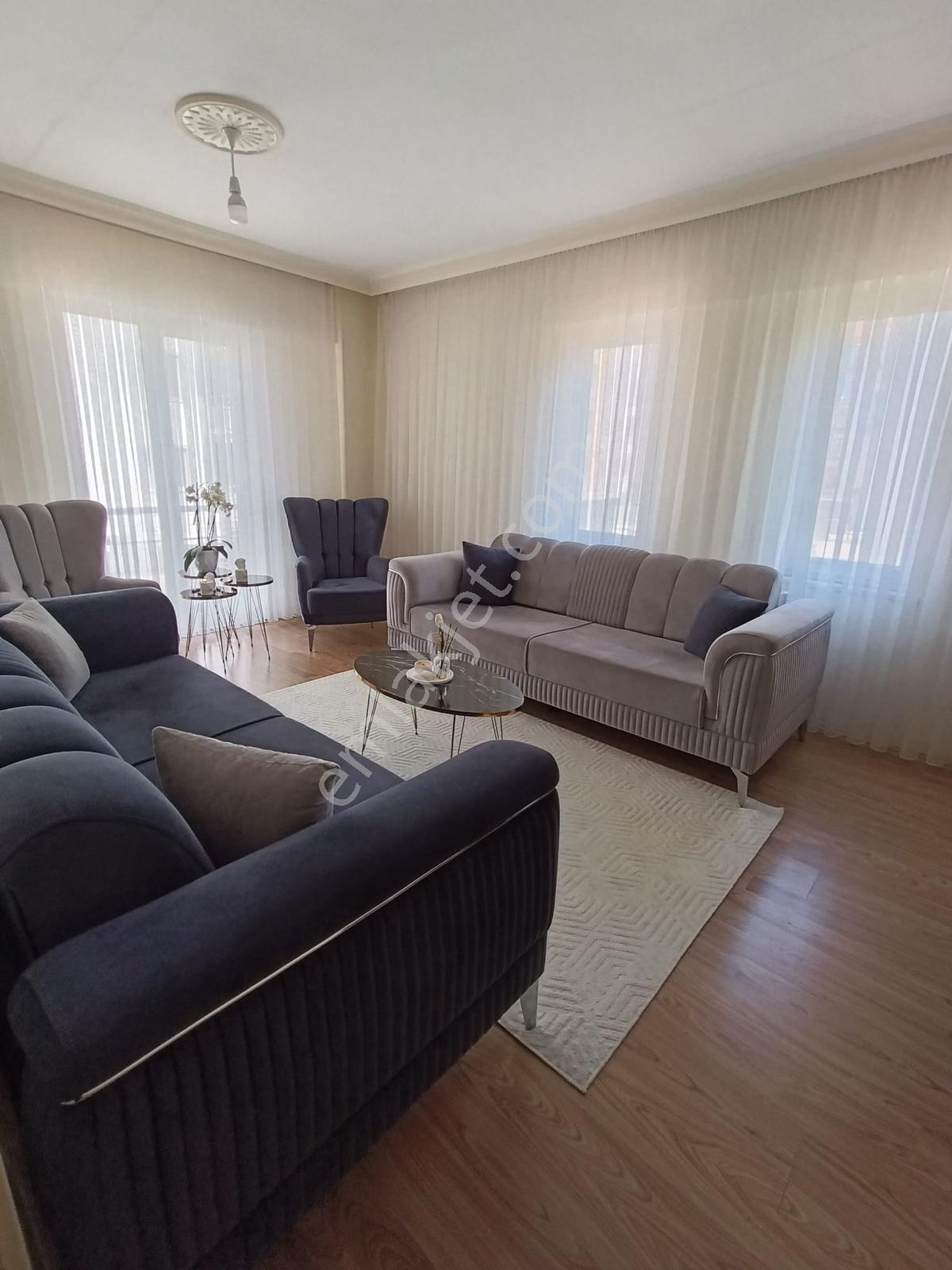 Ulukavak Mahallesi Çiftlik Caddesi Yakınında 3+1 Satılık Daire - Görsel 3