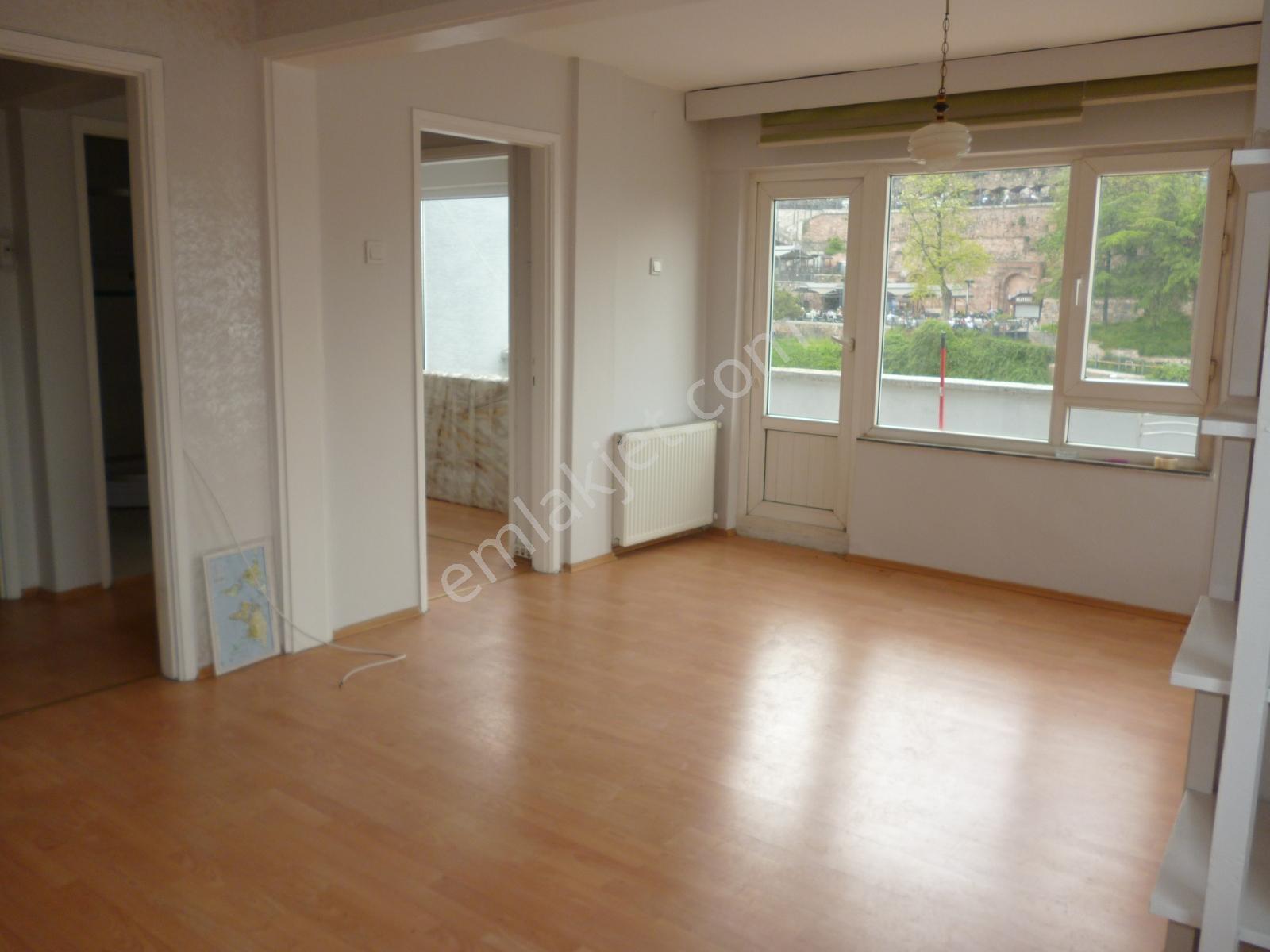 Zafer Plaza Yanı,eşsiz Manzaralı.şehrek Üstü Mh.'de Kiralık 1+1 - Görsel 24