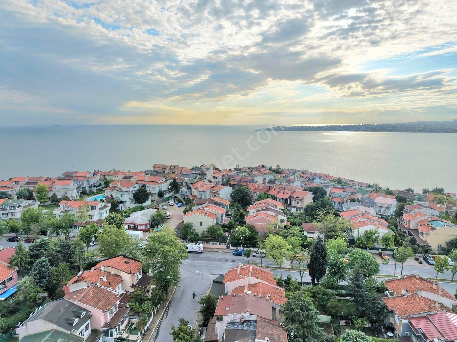 Gürpınarda Denize Yakın Geniş Bahçeli 4+1 Satılık Villa - Görsel 15