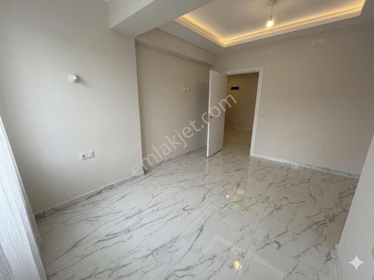 Remax Dem'den Halitpaşa Mah. Fırsat Satılık Kiracılı 1+1 Daire - Görsel 2