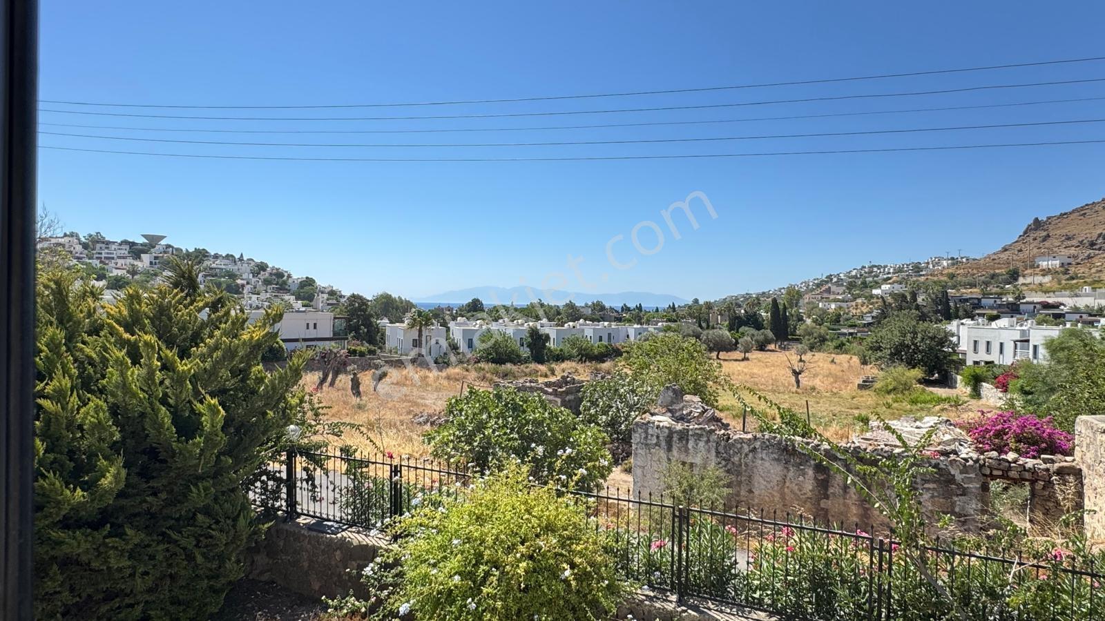 Bağla`da Havuzlu Site İçinde Şömineli 3+1 Lüks Müstakil Villa - Görsel 28