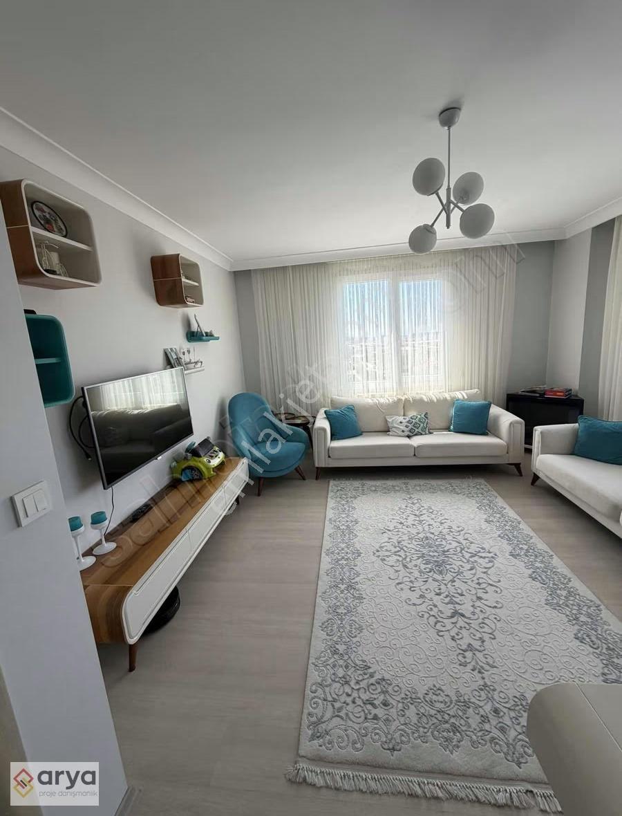 Metroya Yürüme Mesafesinde,manzaralı ,güney Cephe Satılık 2+1 - Görsel 9