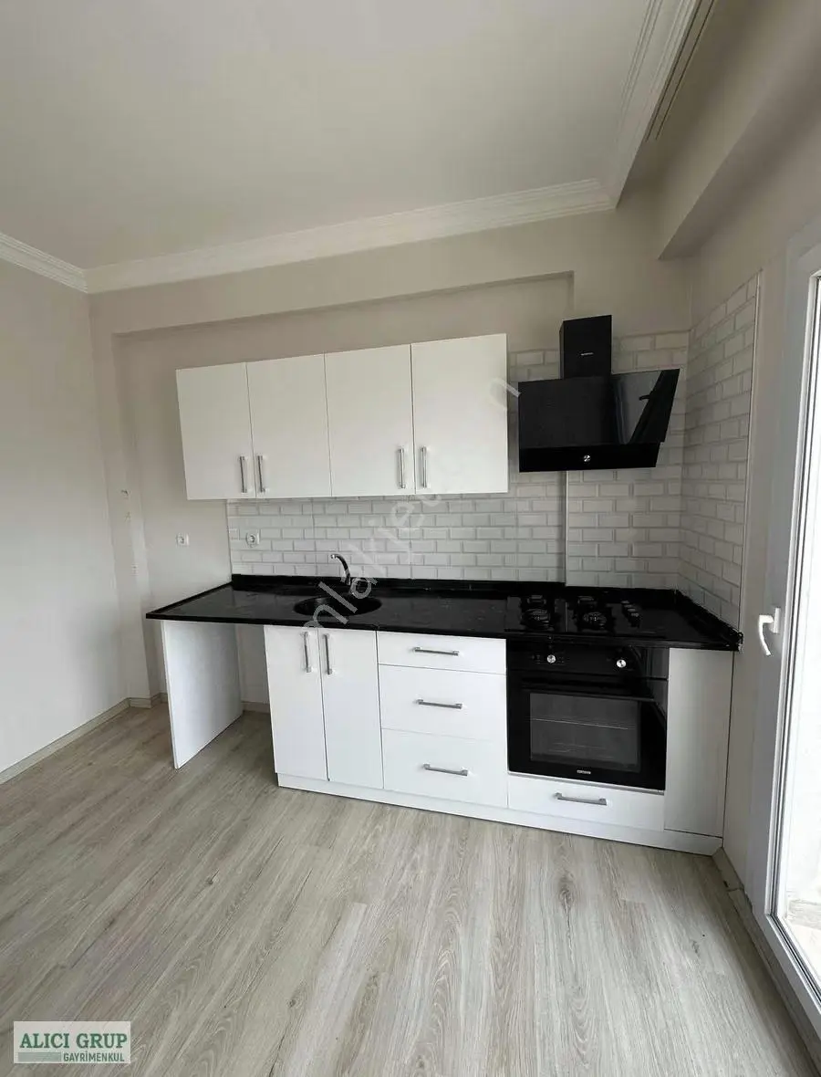 #iskanlı Geniş Oturumlu Gb Cepheli Hasarsız 1+1 Daire - Görsel 5