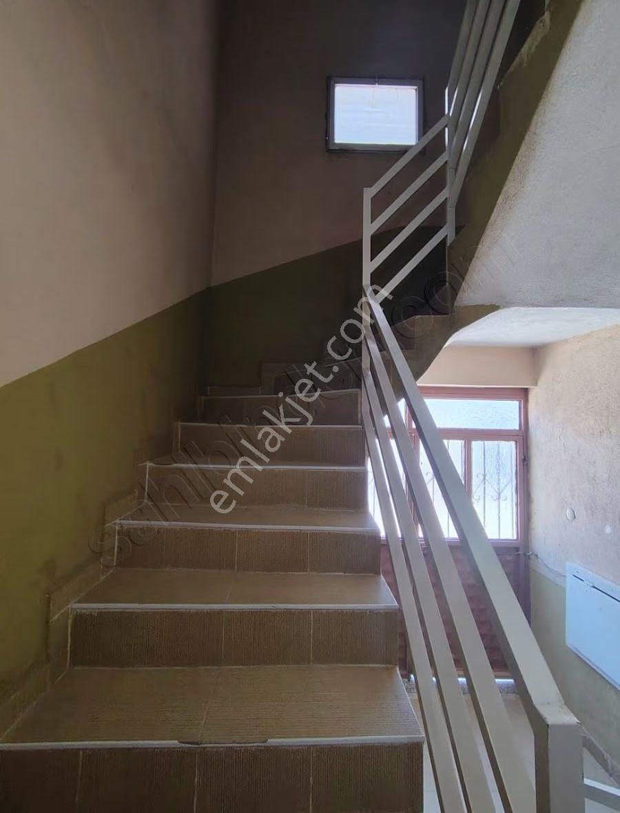Köşebaşı İki Katlı Komple Satılık Bina - Görsel 21