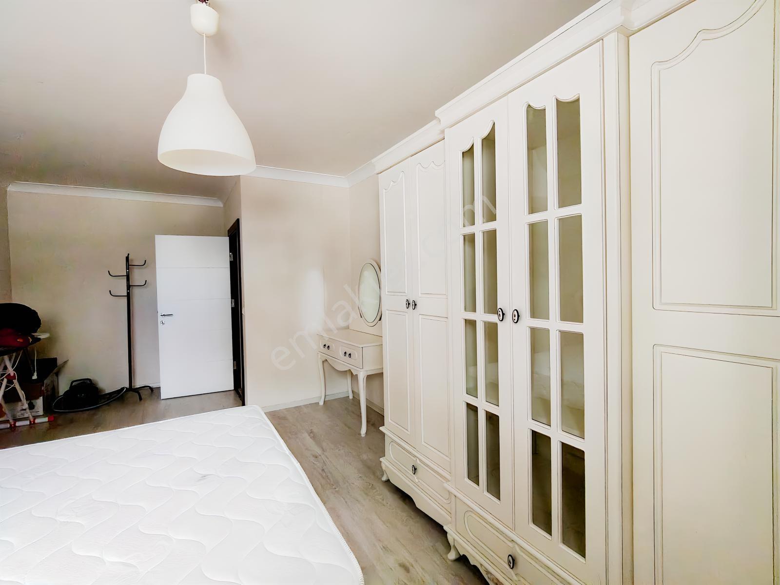 Çankaya Yıldız'da,site İçinde, 1+1, Eşyalı, Kiracısız,satılık - Görsel 30