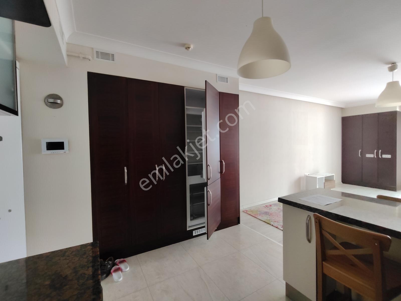 Çankaya Yıldız'da,site İçinde, 1+1, Eşyalı, Kiracısız,satılık - Görsel 8